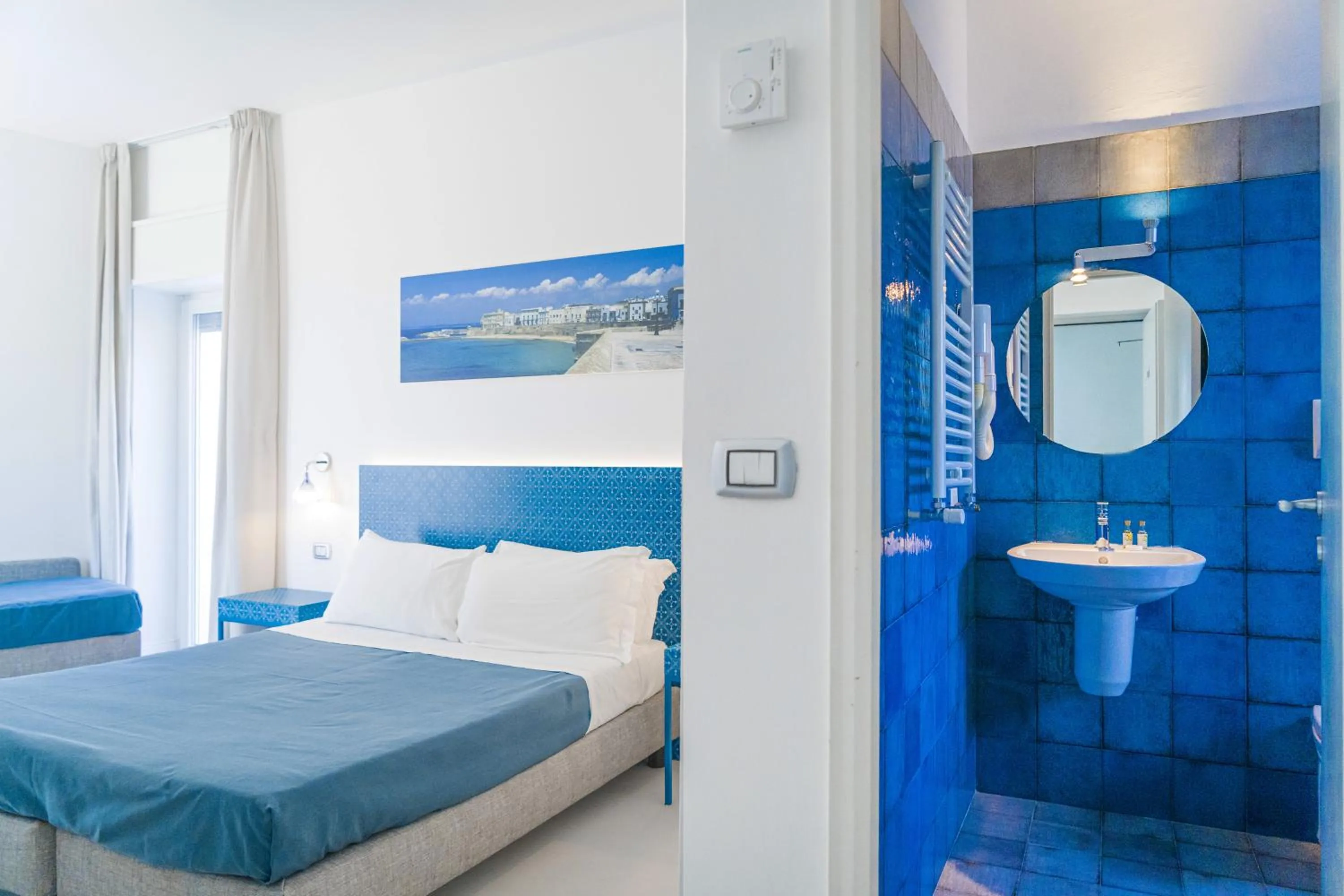 Photo of the whole room, Bed in Hotel Orsa Maggiore