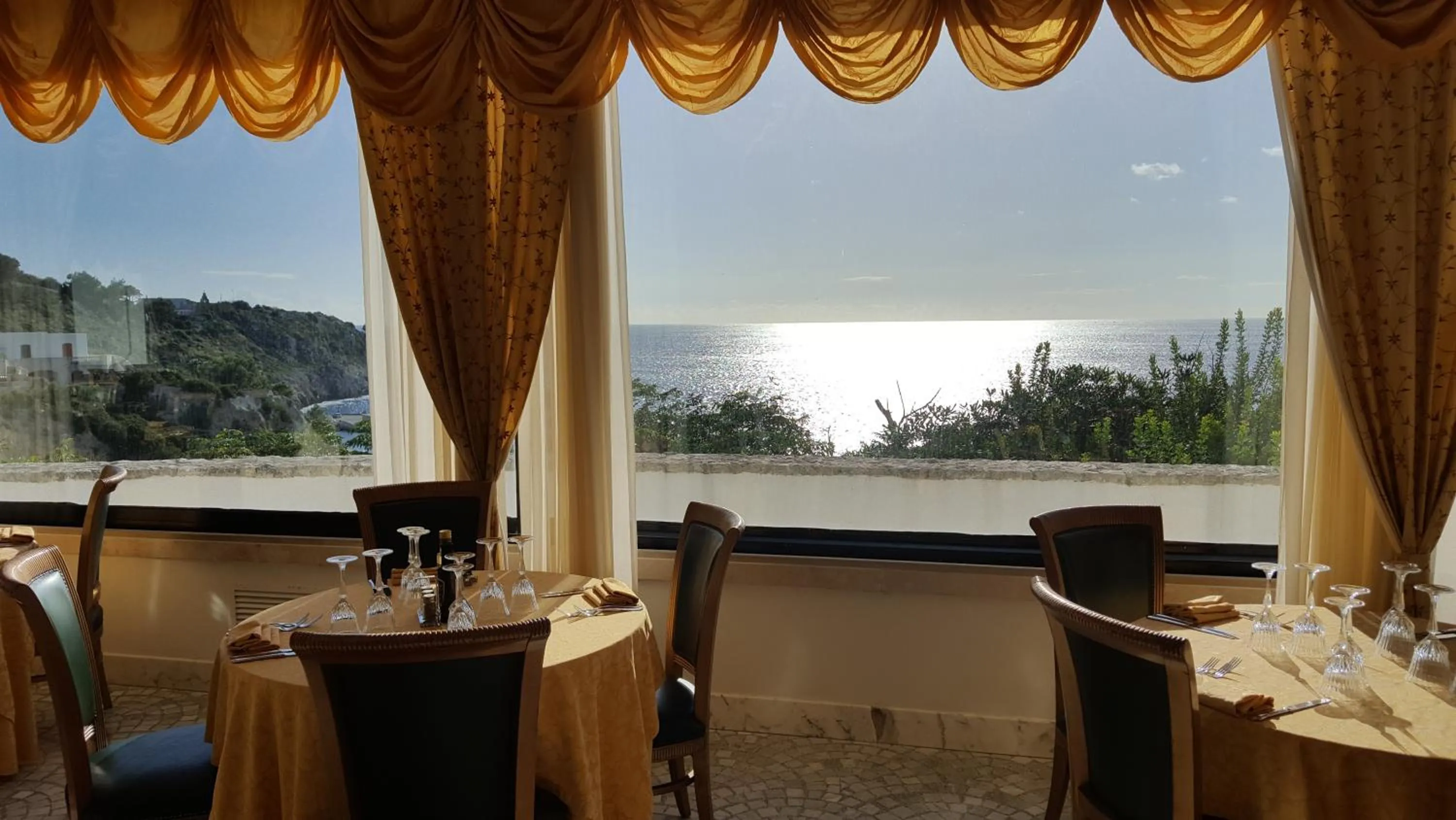 Restaurant/places to eat in Hotel Ristorante Panoramico