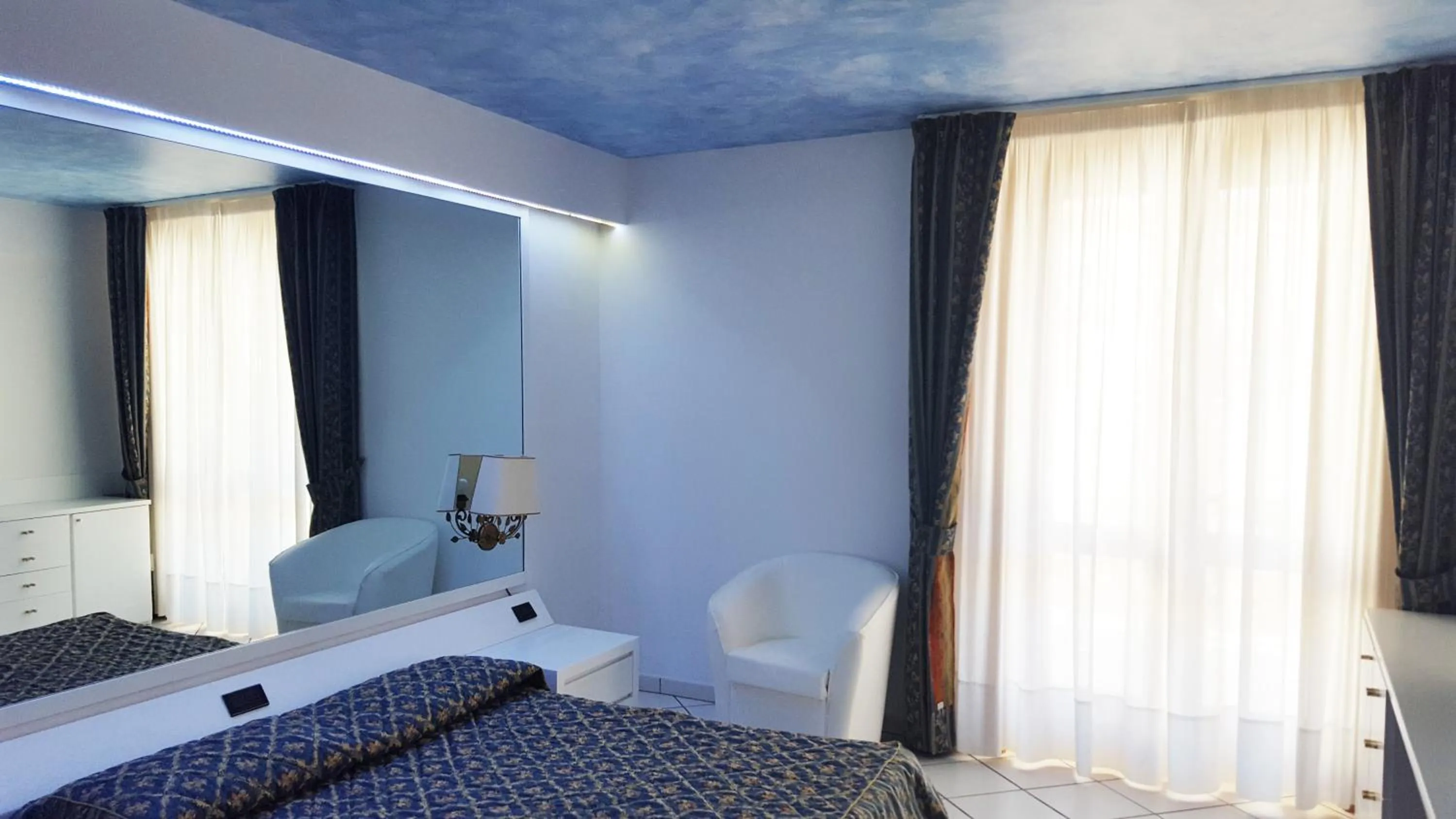 Photo of the whole room, Bed in Hotel Ristorante Panoramico