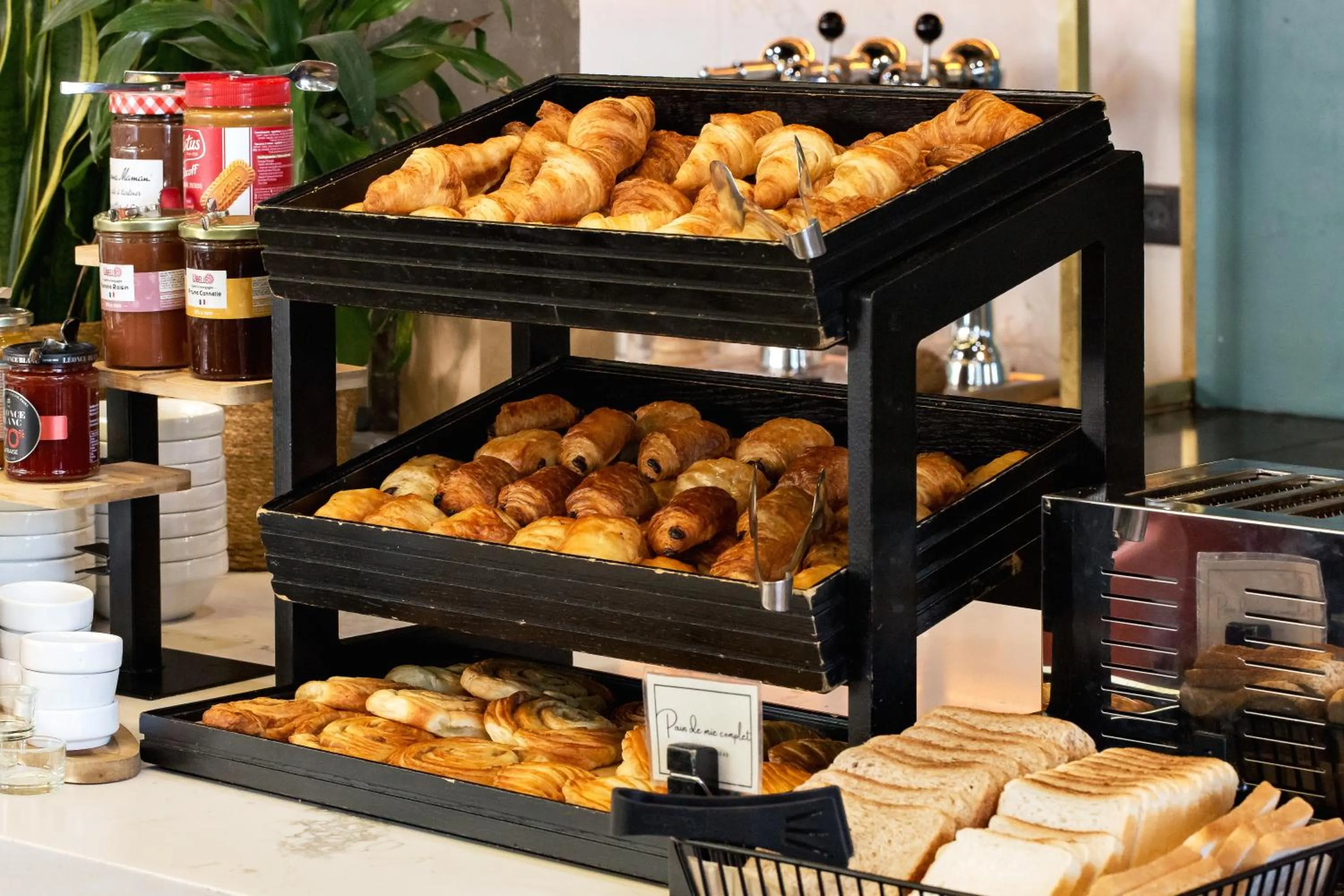 Buffet breakfast in Mercure Paris Saint-Ouen