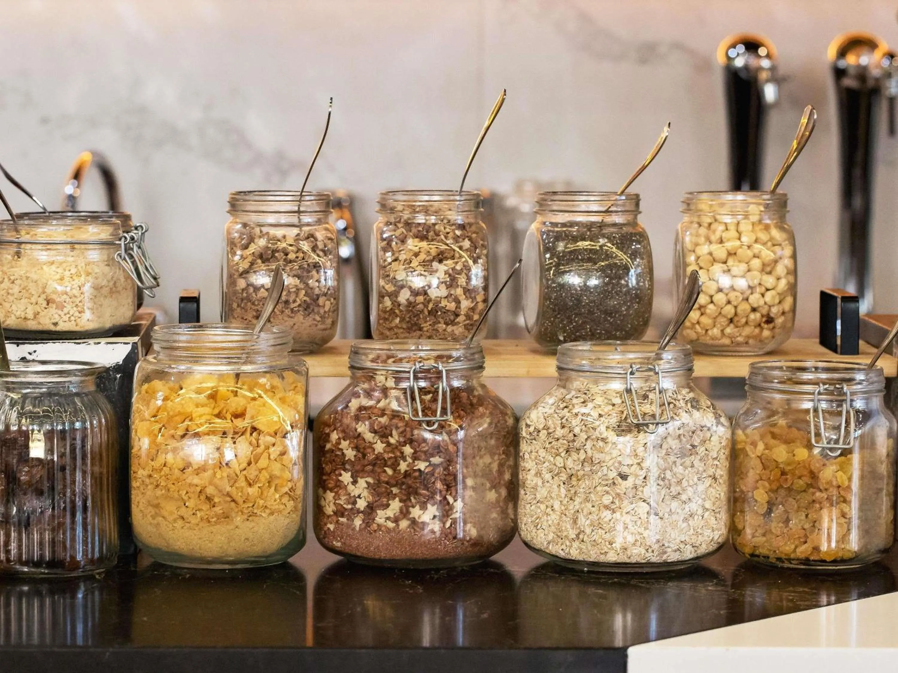 Breakfast in Mercure Paris Saint-Ouen