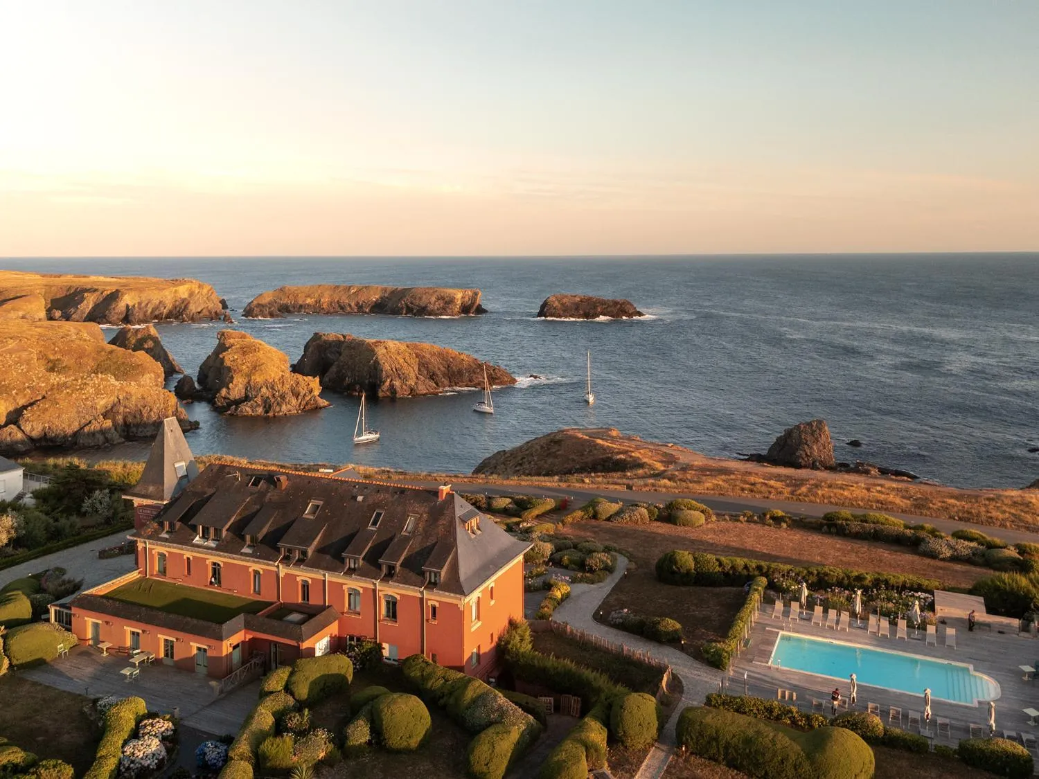 Property building in Le Grand Large, Belle-Ile-En-Mer