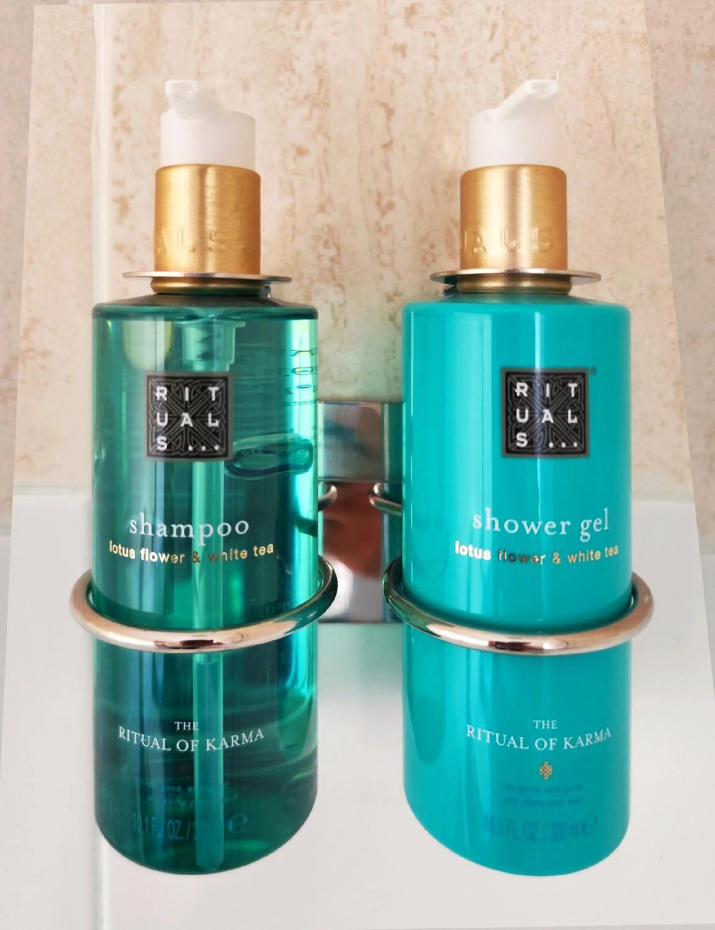 Bathroom in Hotel Central