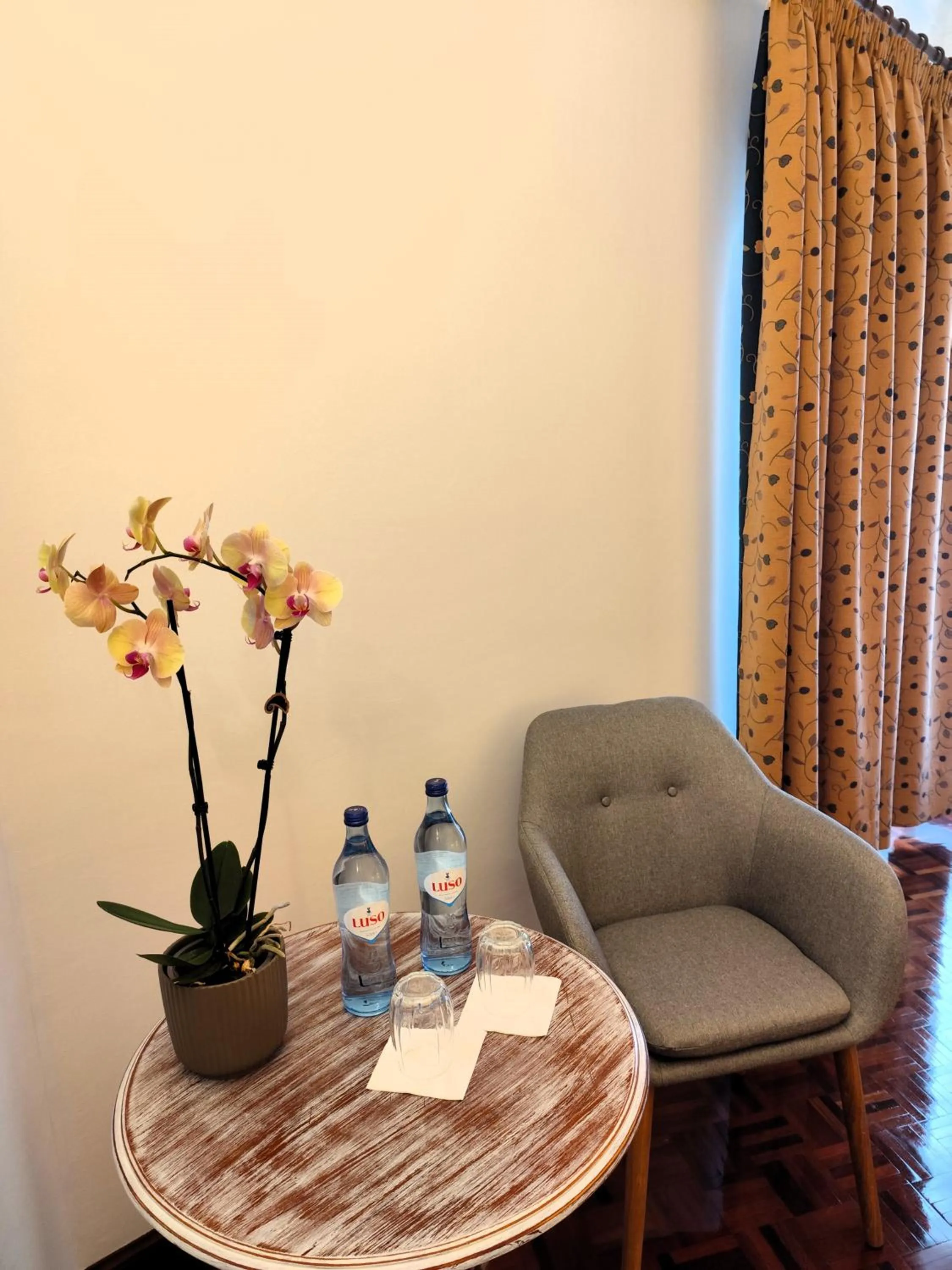 Decorative detail in Hotel Central