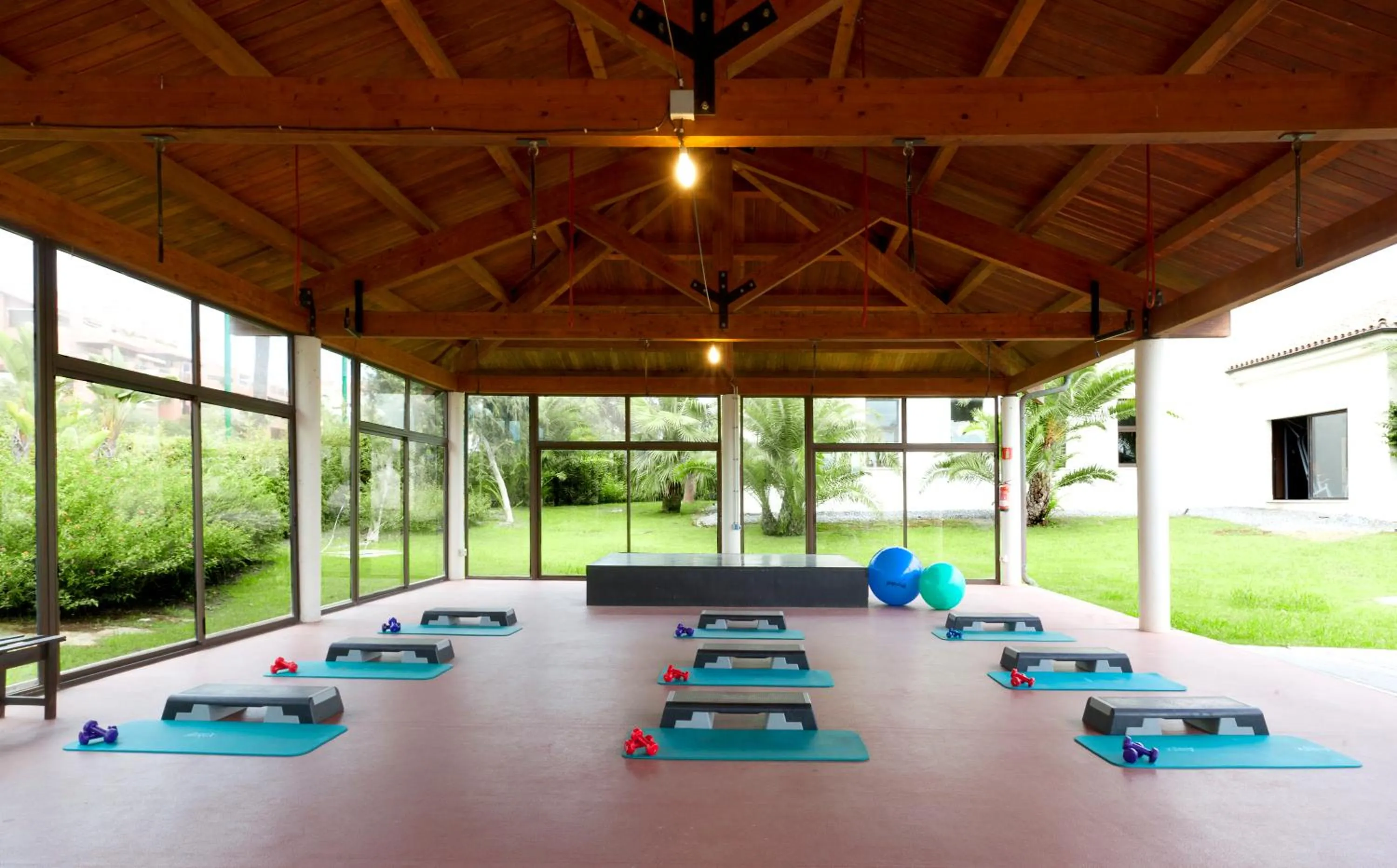 Sports in Impressive Playa Granada Golf