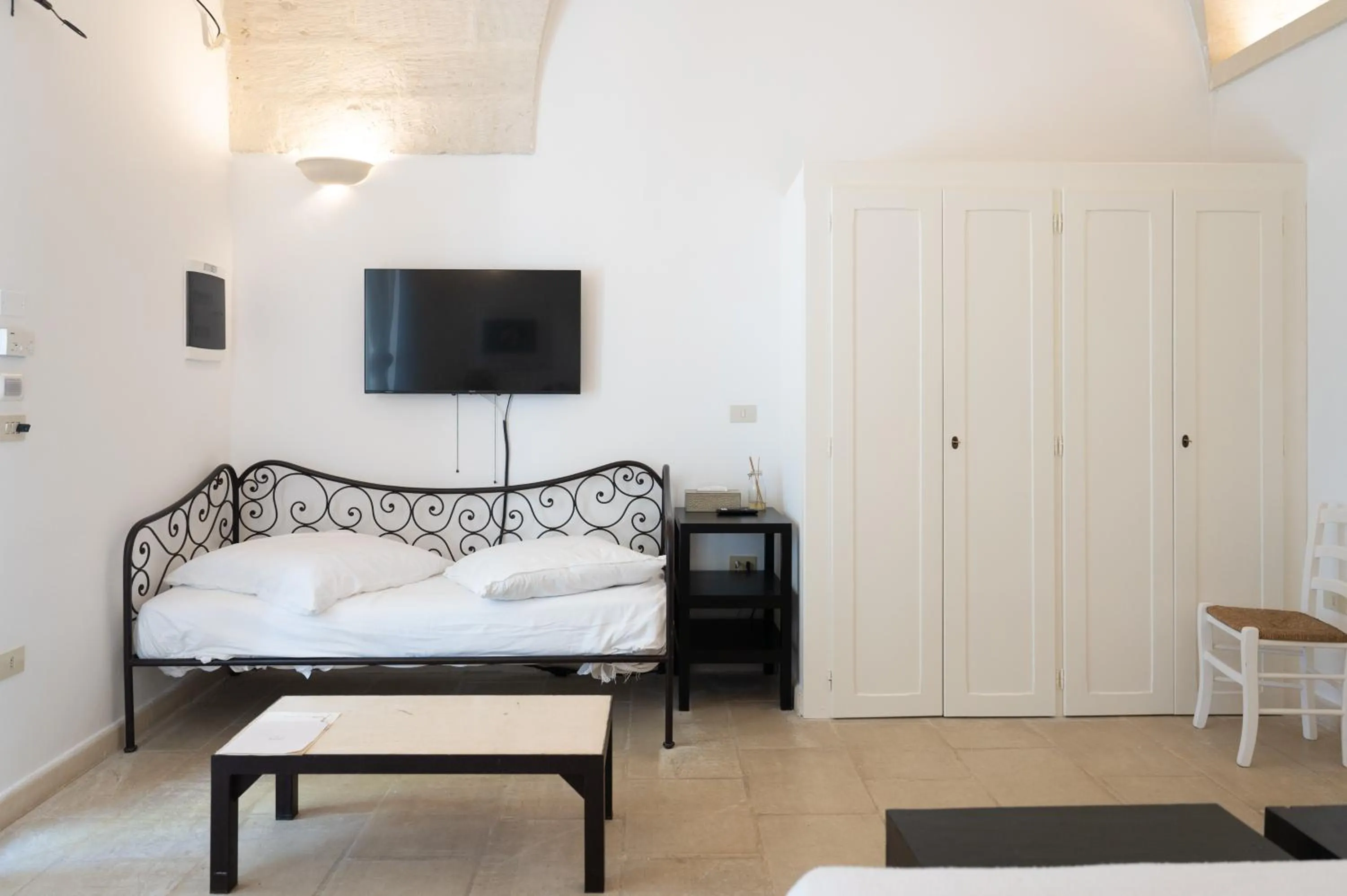 Bed in Masseria Montelauro