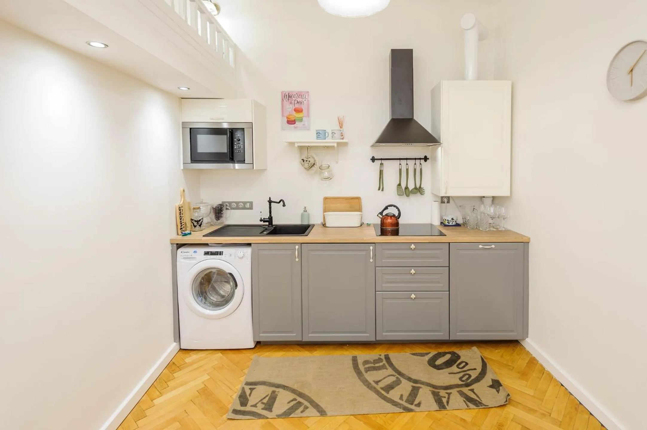 Kitchen or kitchenette in Pinkova Apartments