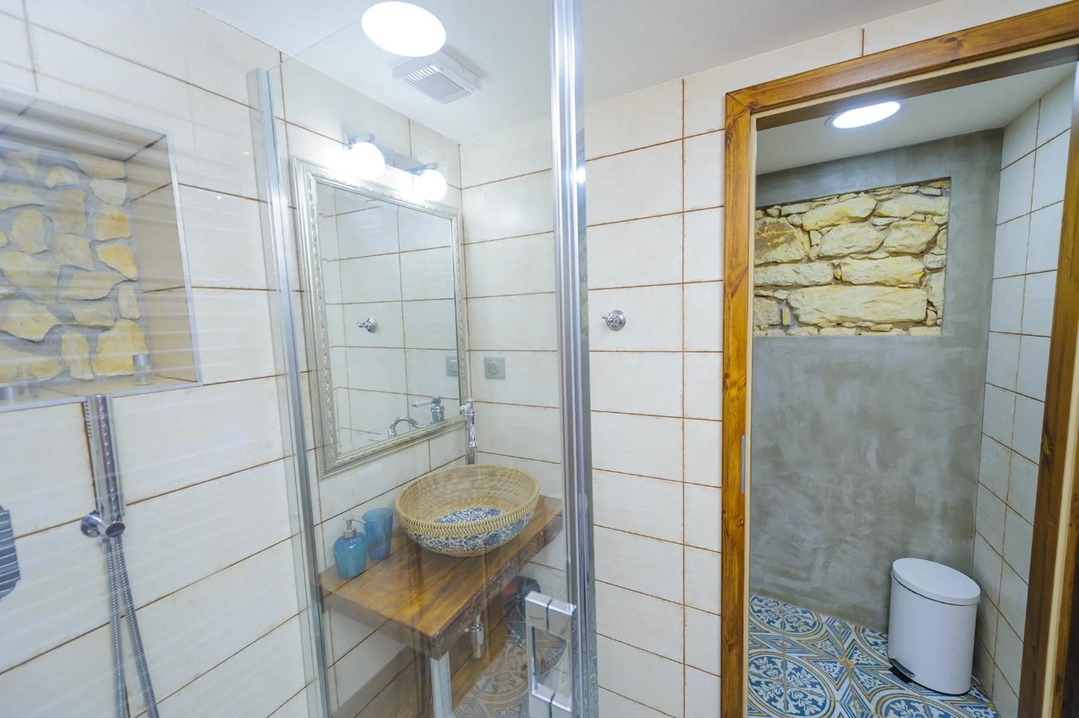 Bathroom in Pinkova Apartments