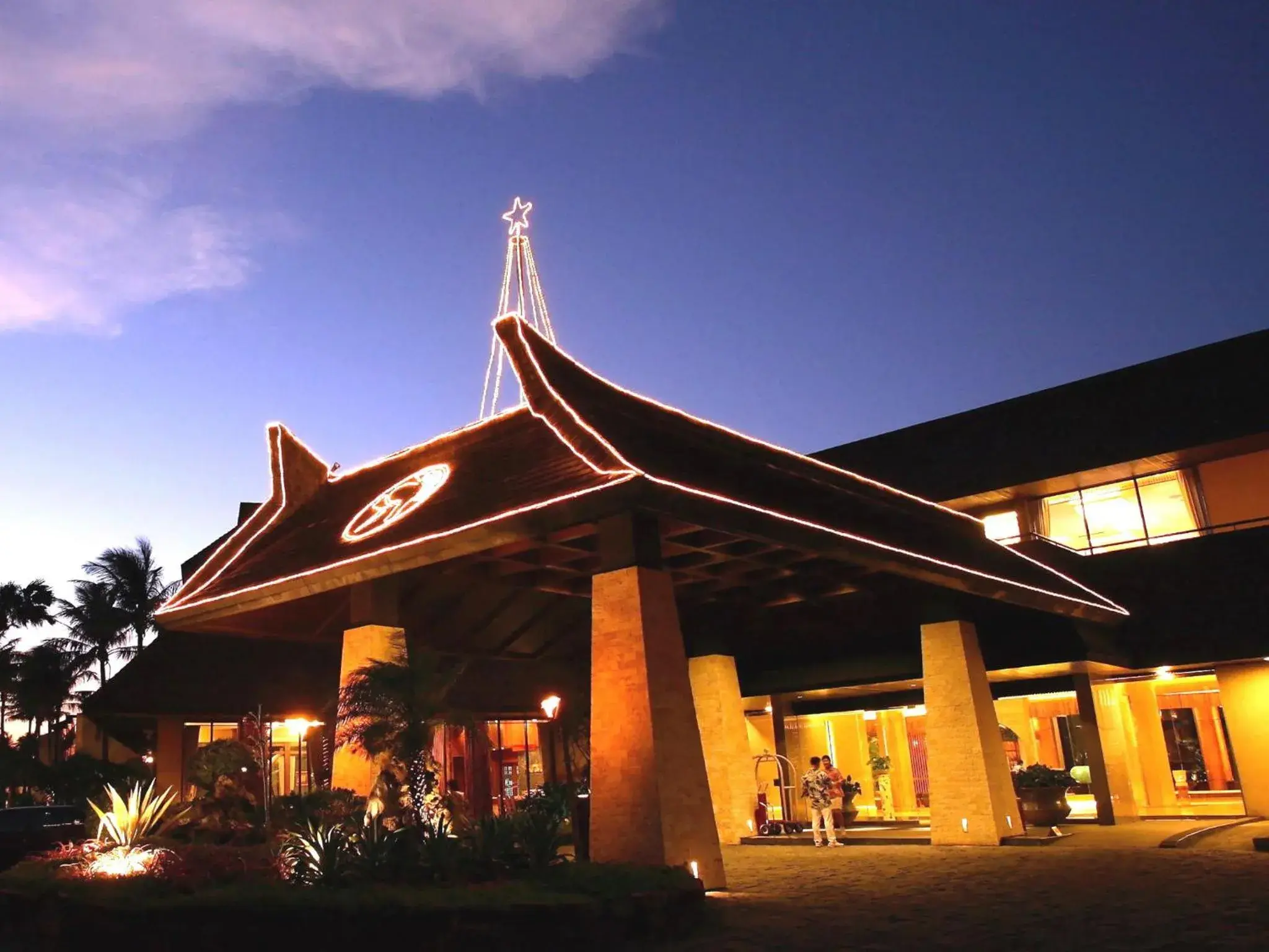 Facade/entrance in Caesar Park Hotel Kenting Facade/entrance in Caesar Park Hotel Kenting