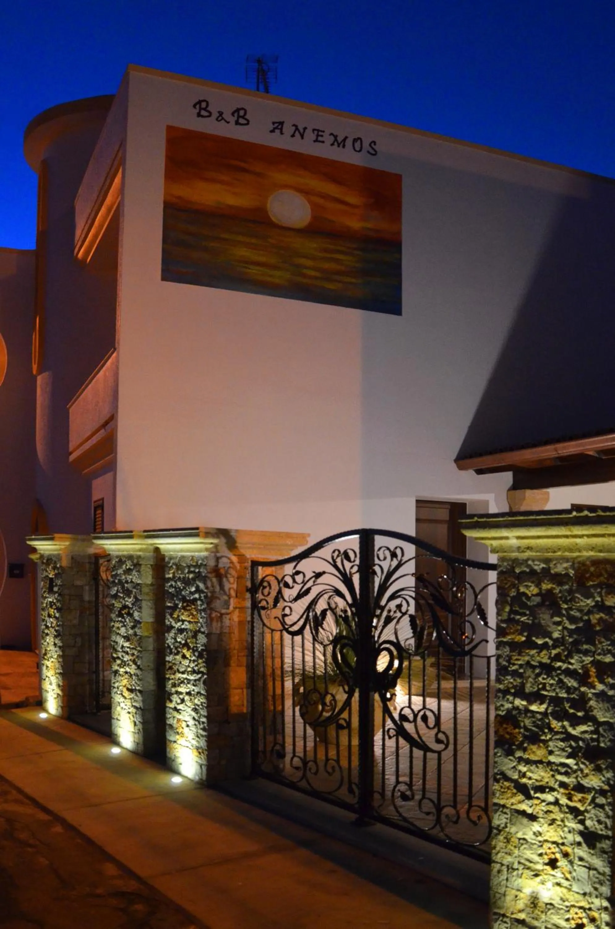 Facade/entrance in B&B Anemos