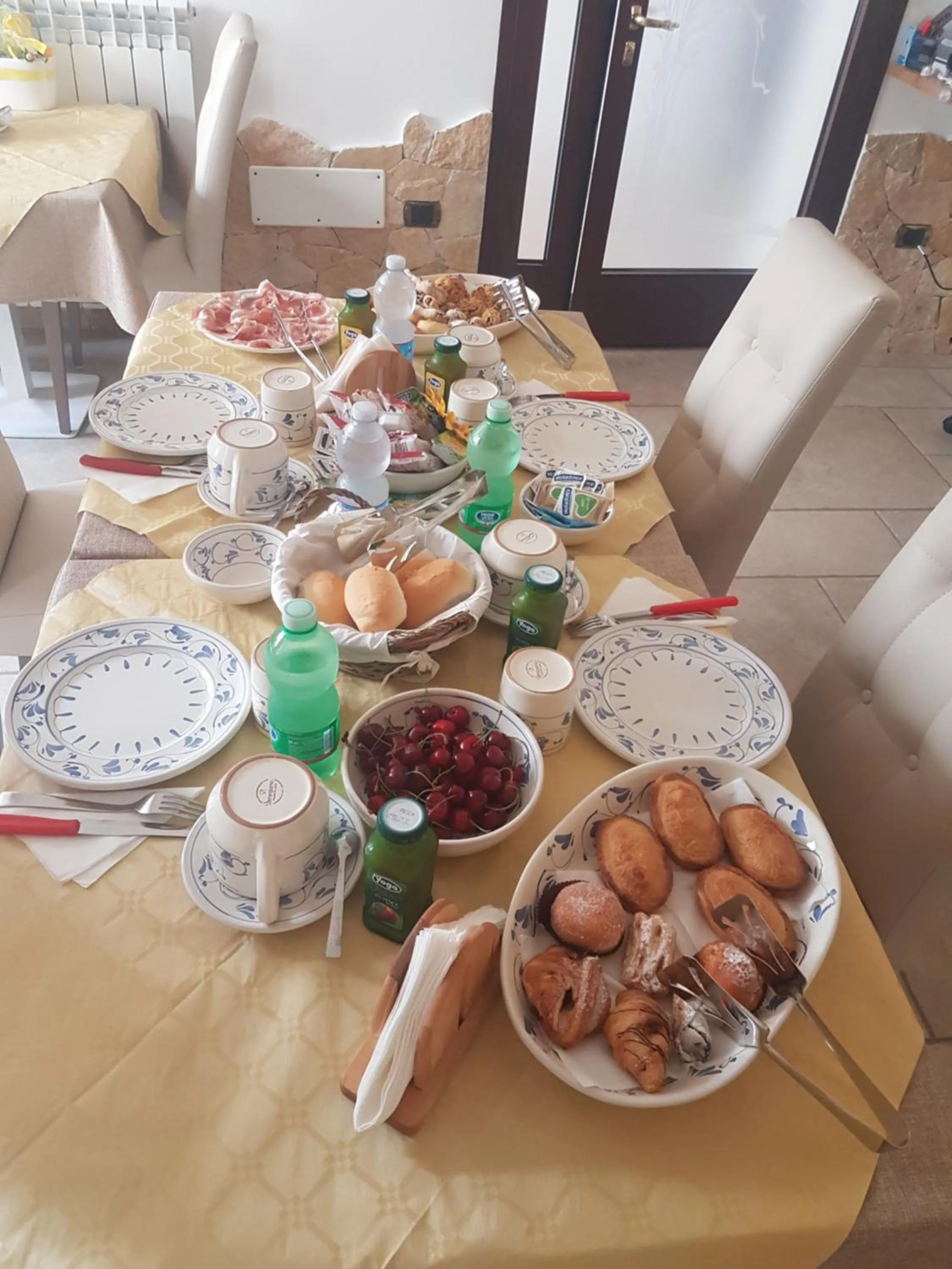 Breakfast in B&B Anemos