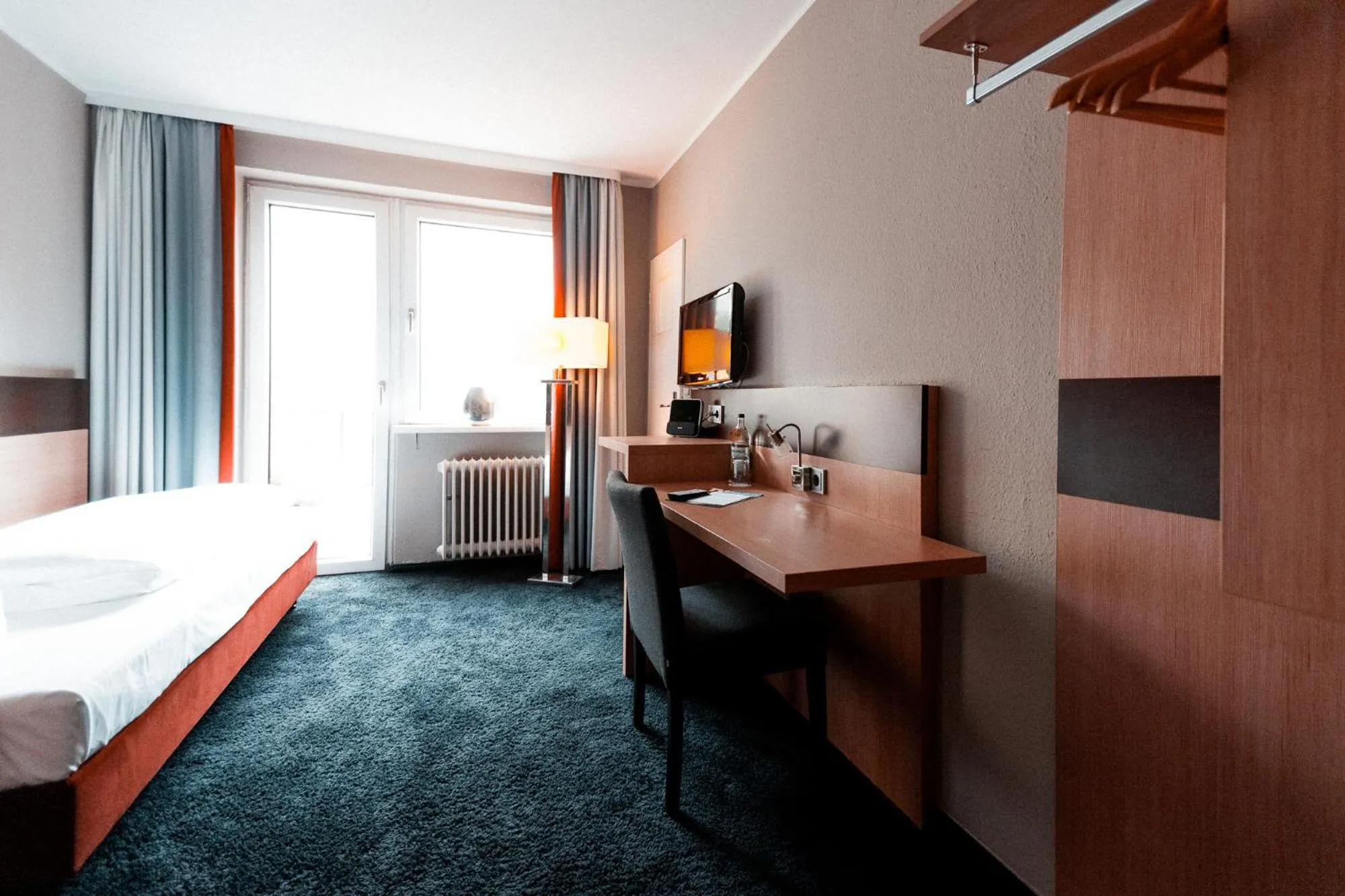 Bed in Hotel am Rothenbaum