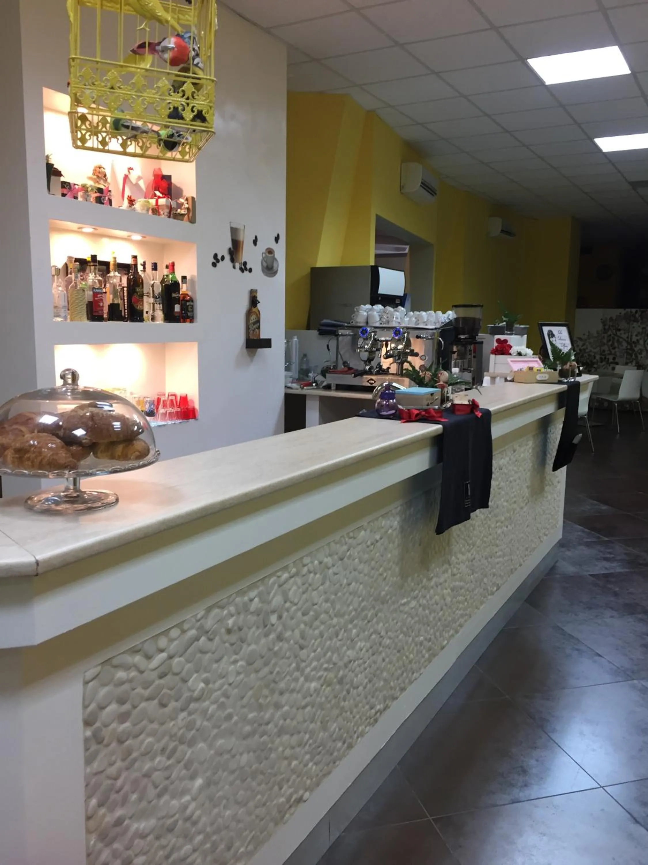 Manhattan Village Hotel