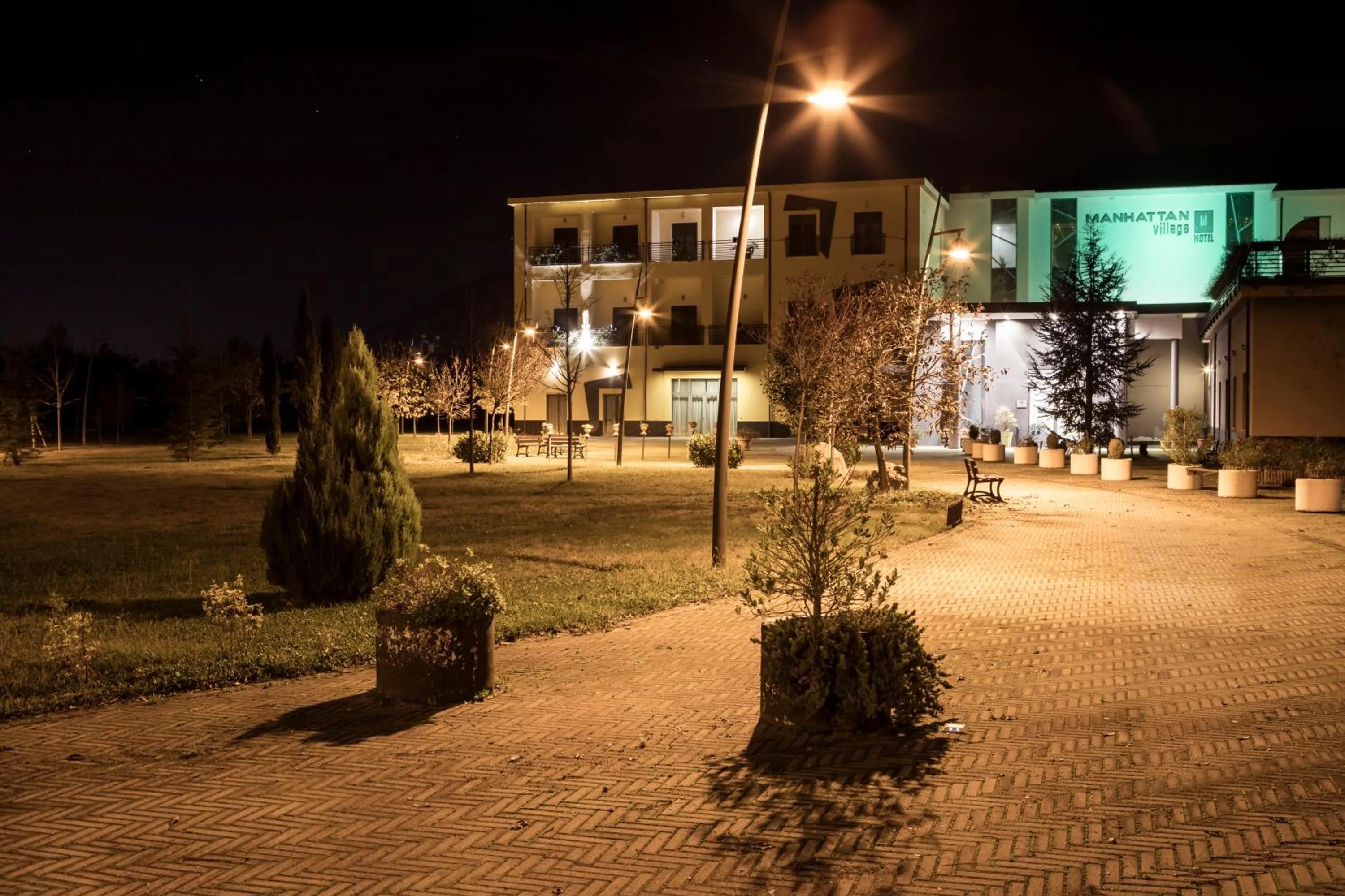 Property building in Manhattan Village Hotel