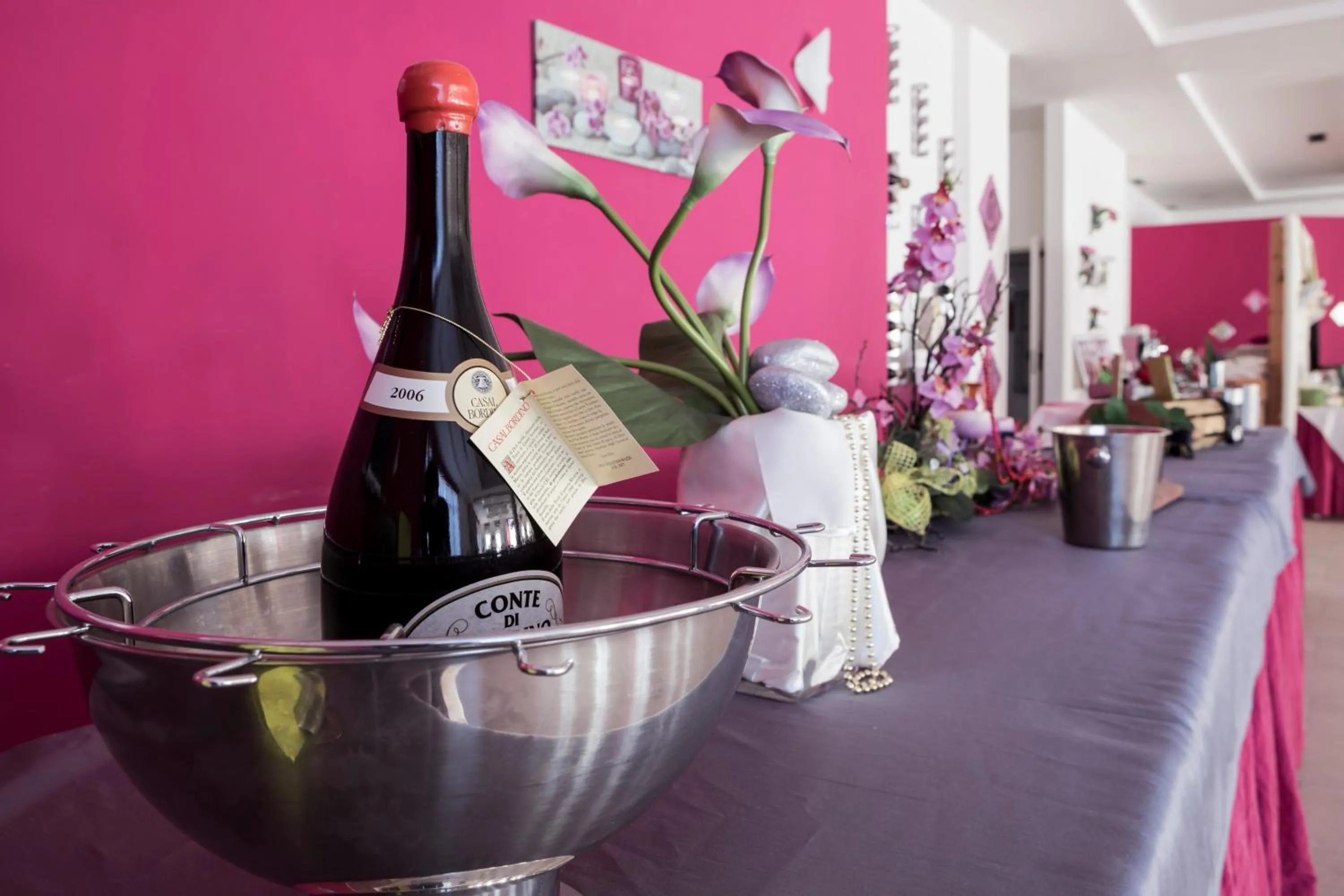 Restaurant/places to eat in Manhattan Village Hotel