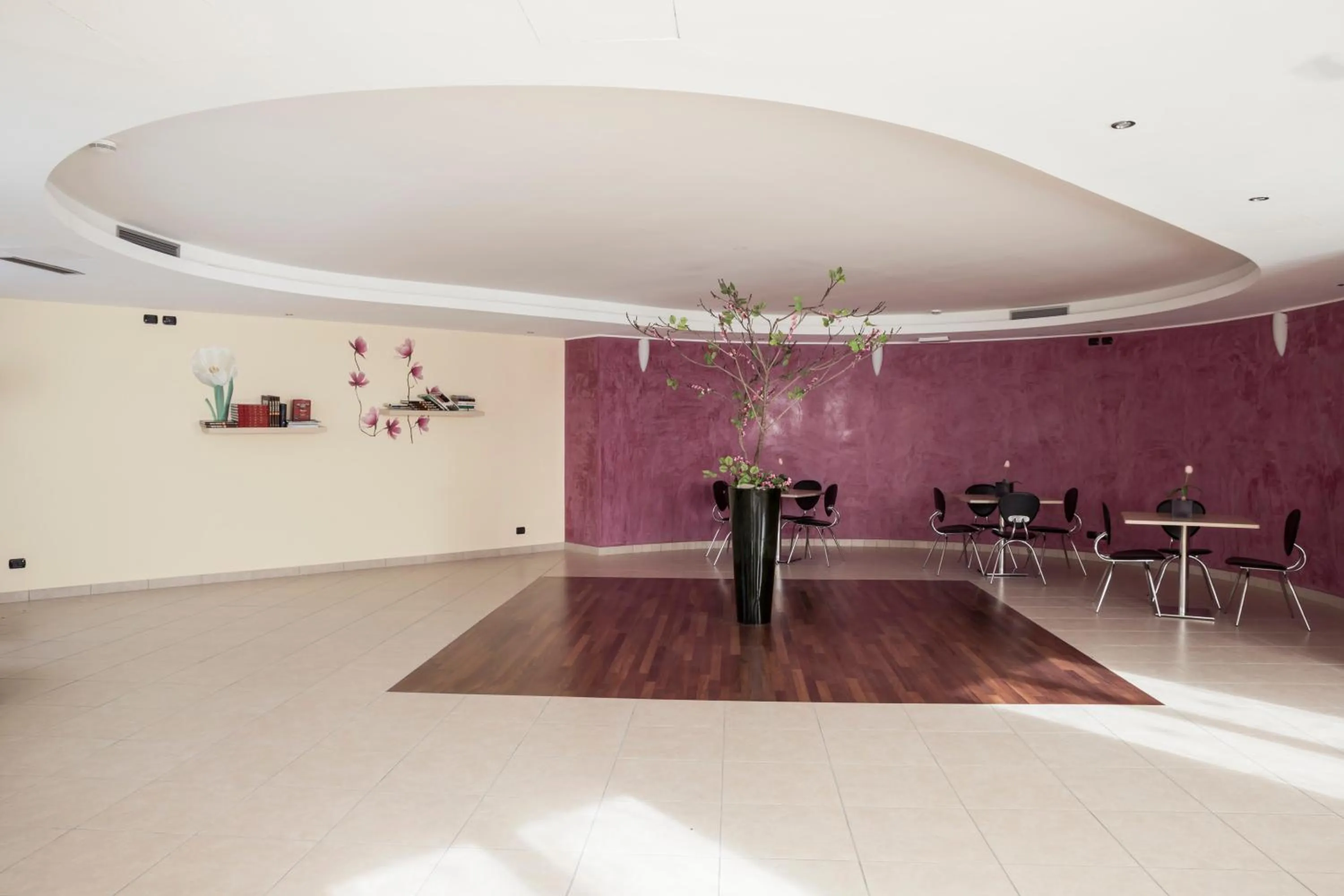 Children play ground in Manhattan Village Hotel
