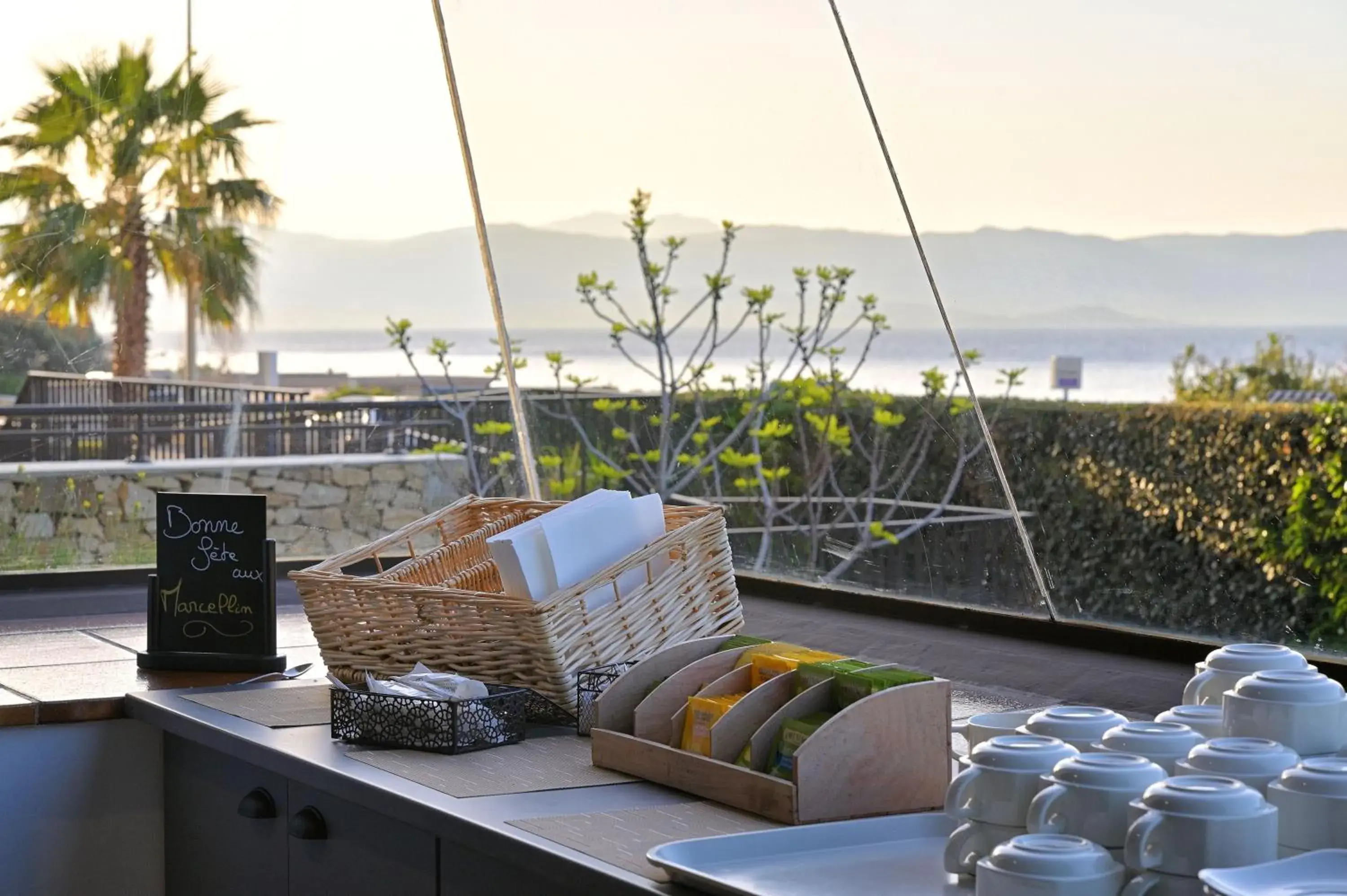 Breakfast in Résidence Les Calanques Breakfast in Résidence Les Calanques