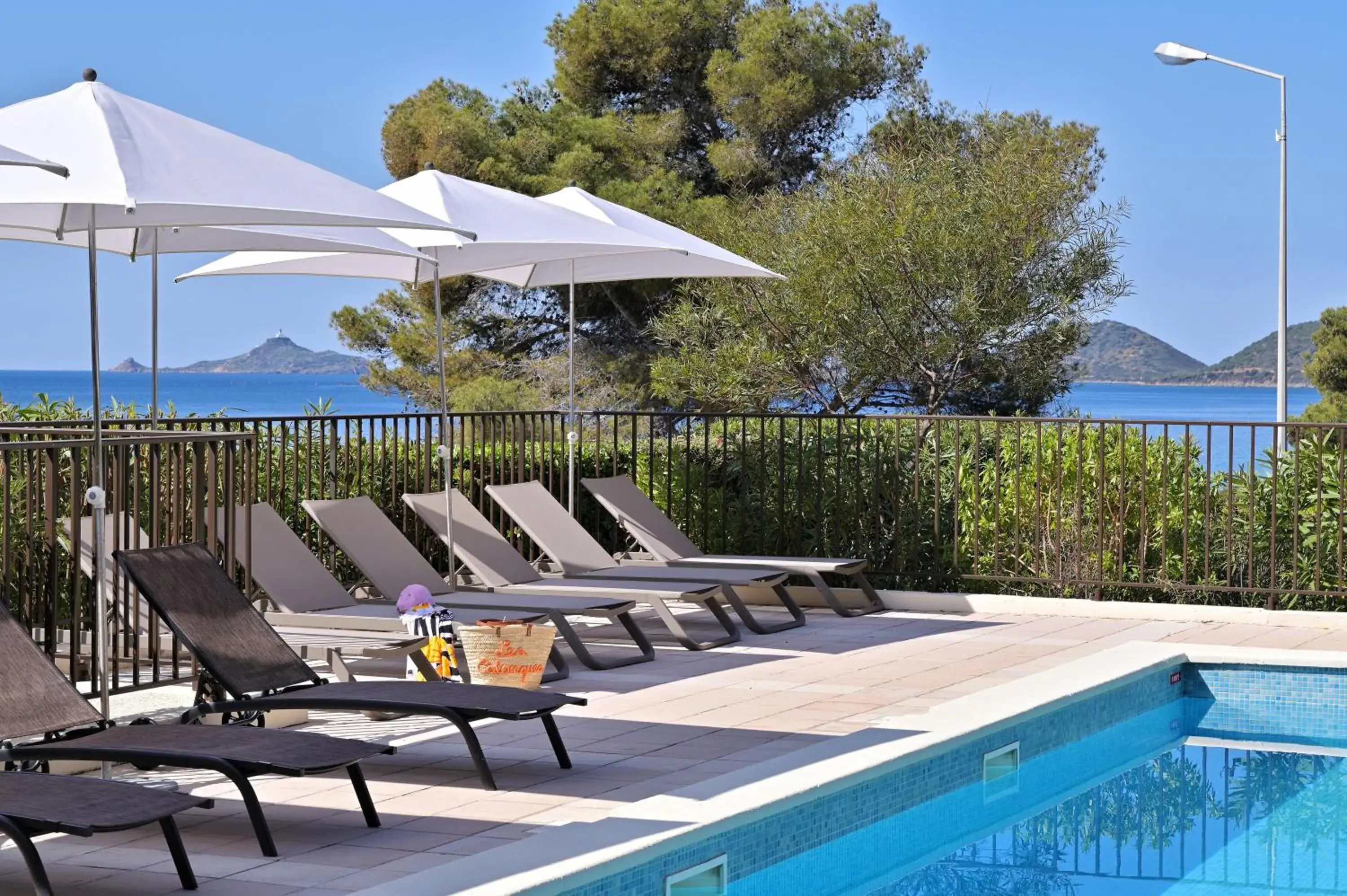 Sea view in Résidence Les Calanques Sea view in Résidence Les Calanques