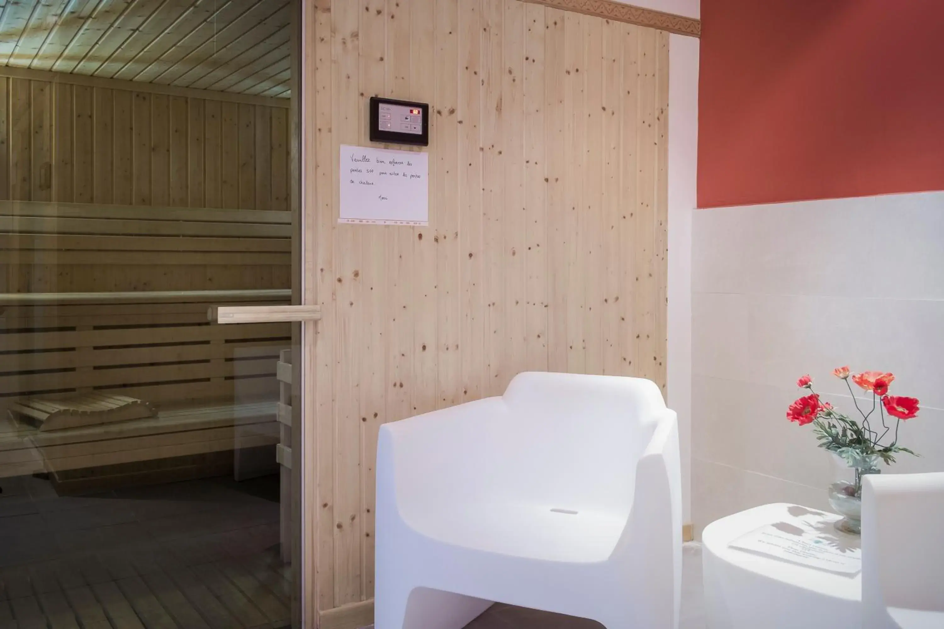 Property building in Résidence Les Calanques Property building in Résidence Les Calanques