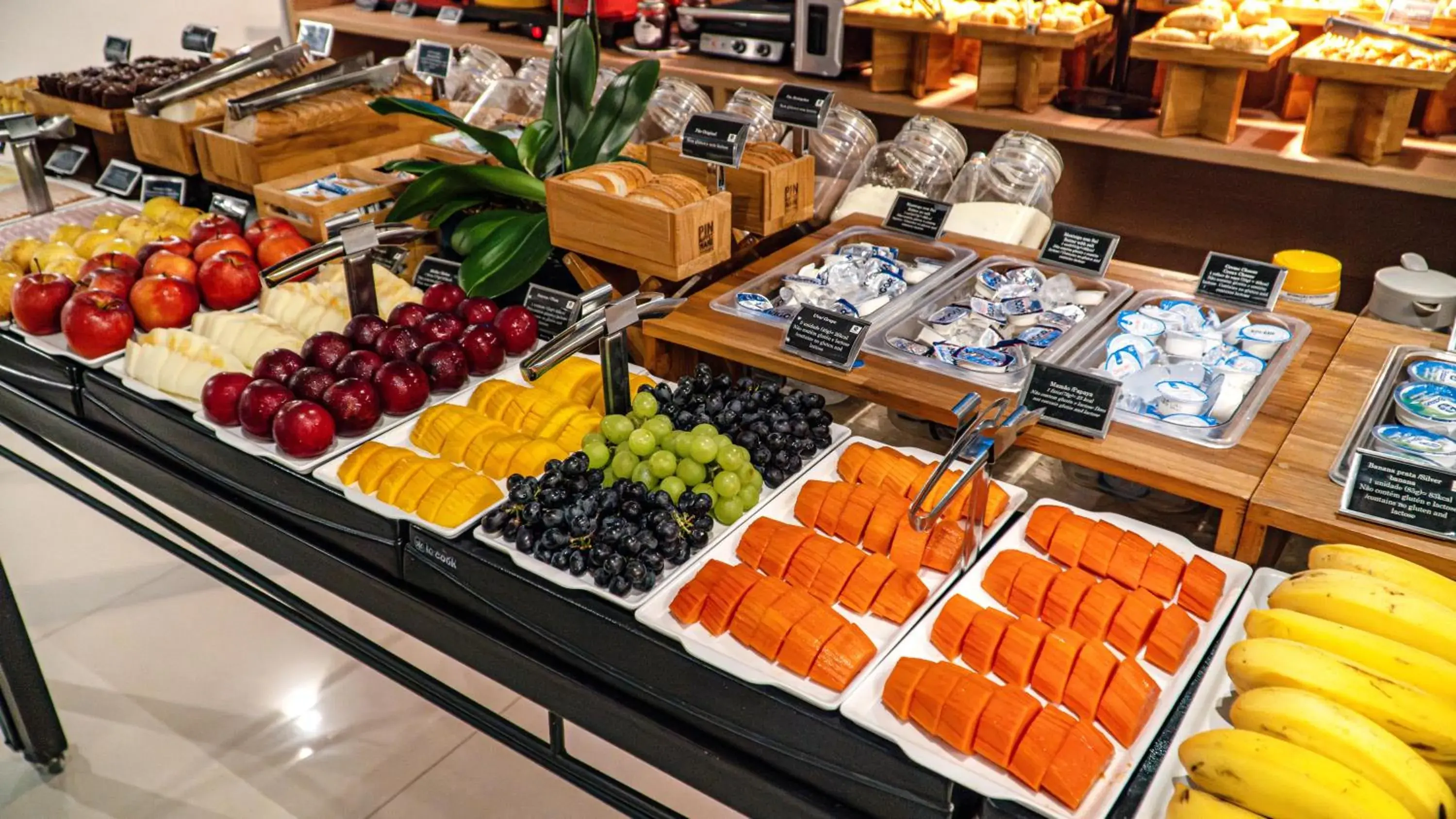 Buffet breakfast in Transamerica Executive Chácara Santo Antônio Buffet breakfast in Transamerica Executive Chácara Santo Antônio