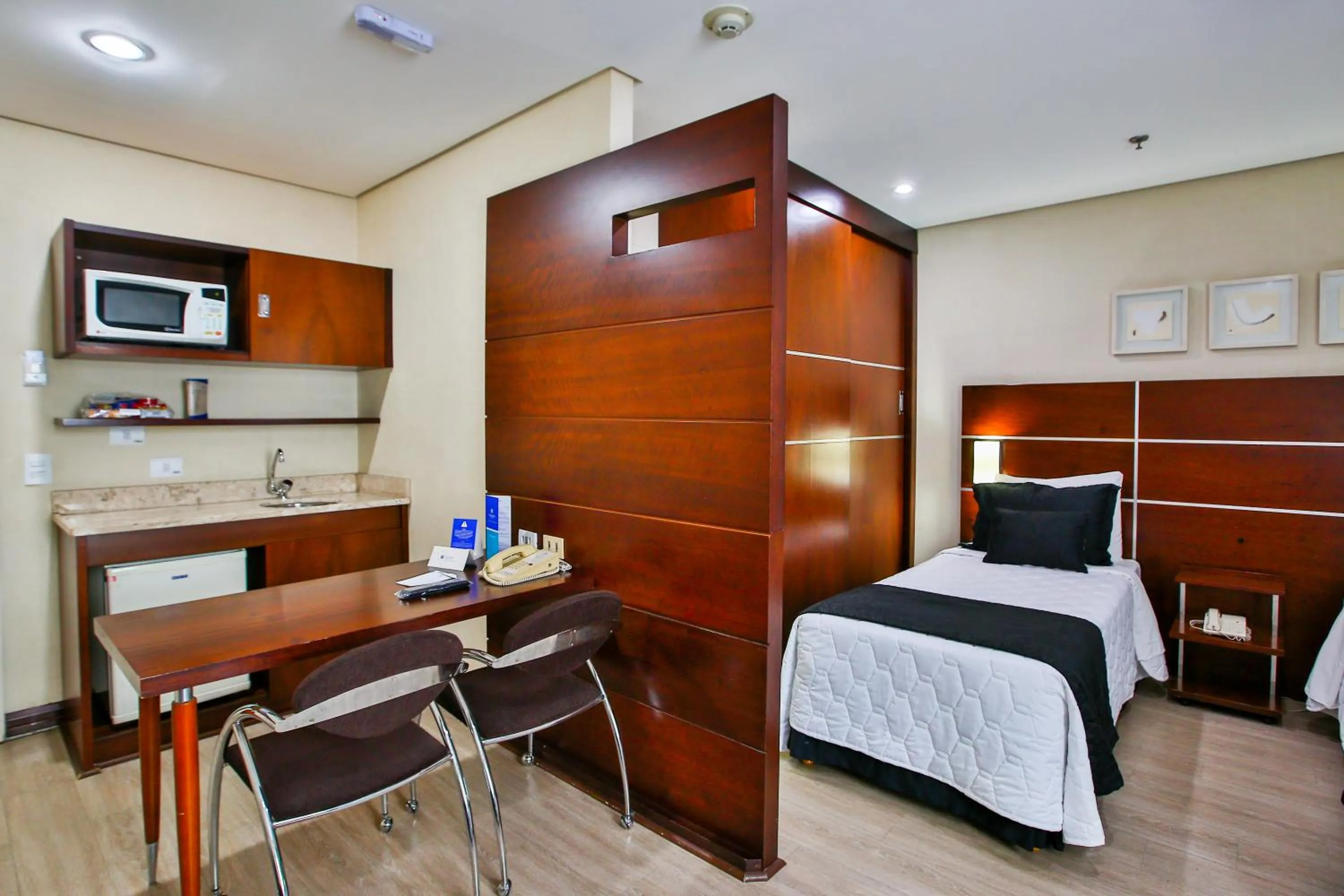 Coffee/tea facilities, Bed in Transamerica Executive Chácara Santo Antônio