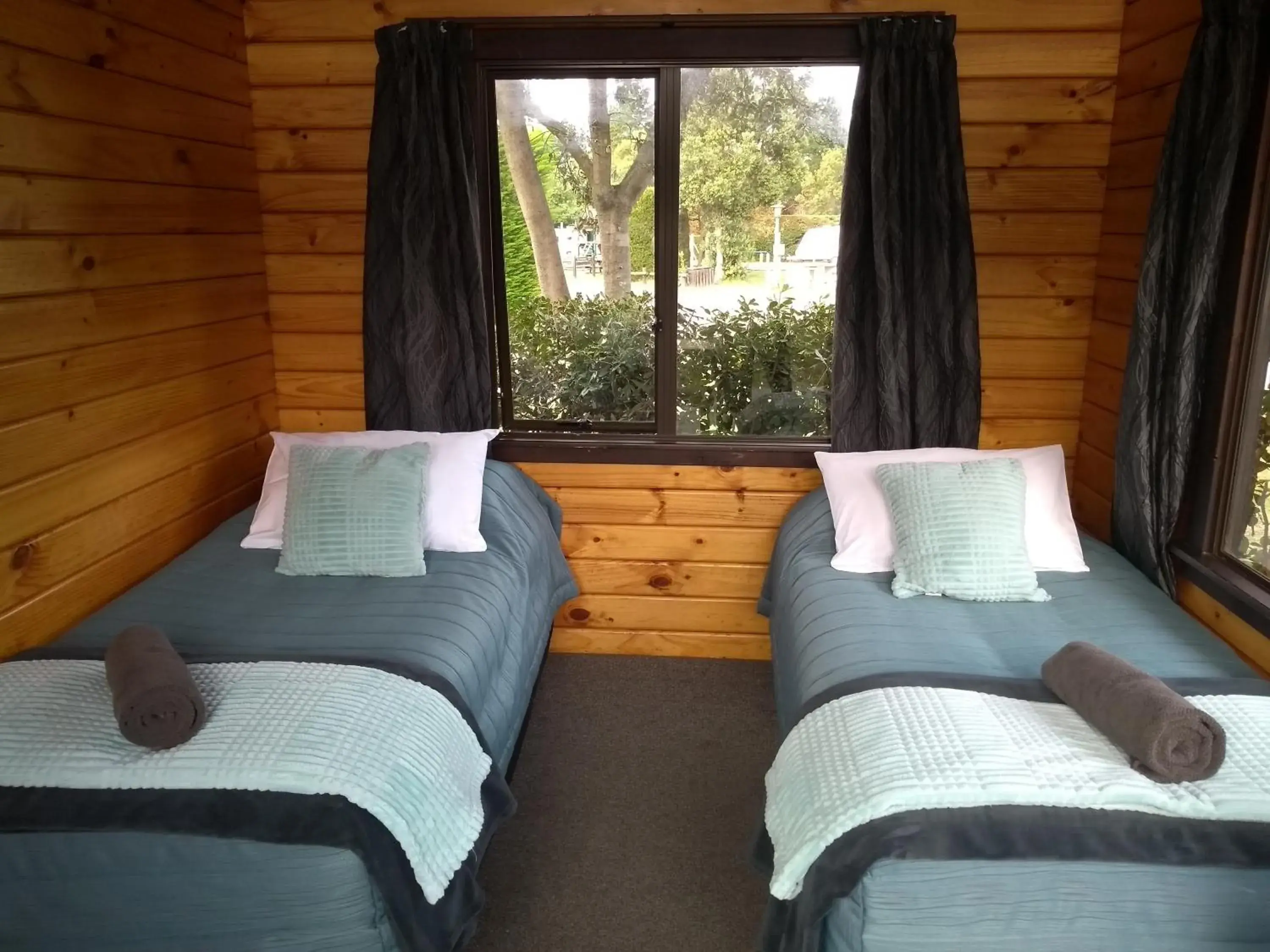 Standard Twin Room in South Brighton Holiday Park Standard Twin Room in South Brighton Holiday Park