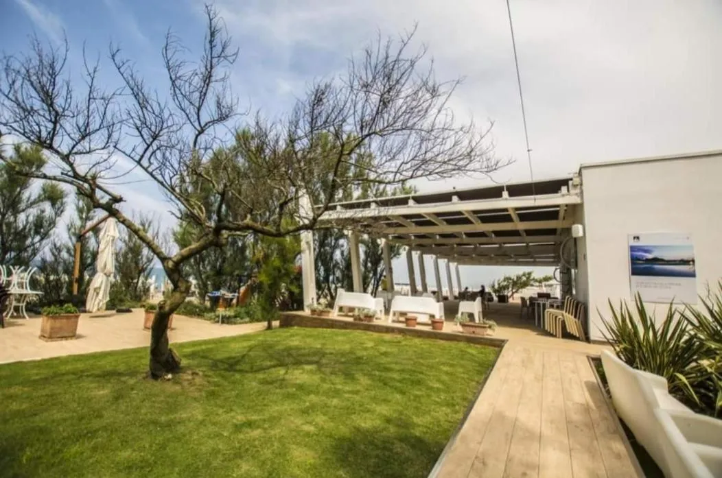 Property Building in Hotel B&B Marina