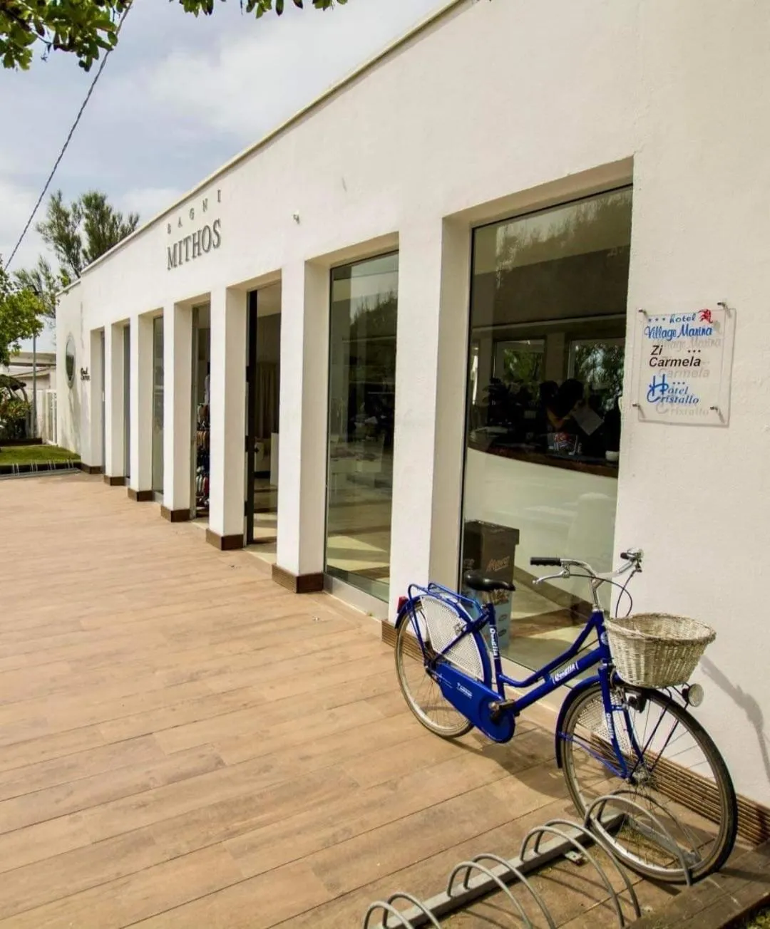 Property Building in Hotel B&B Marina