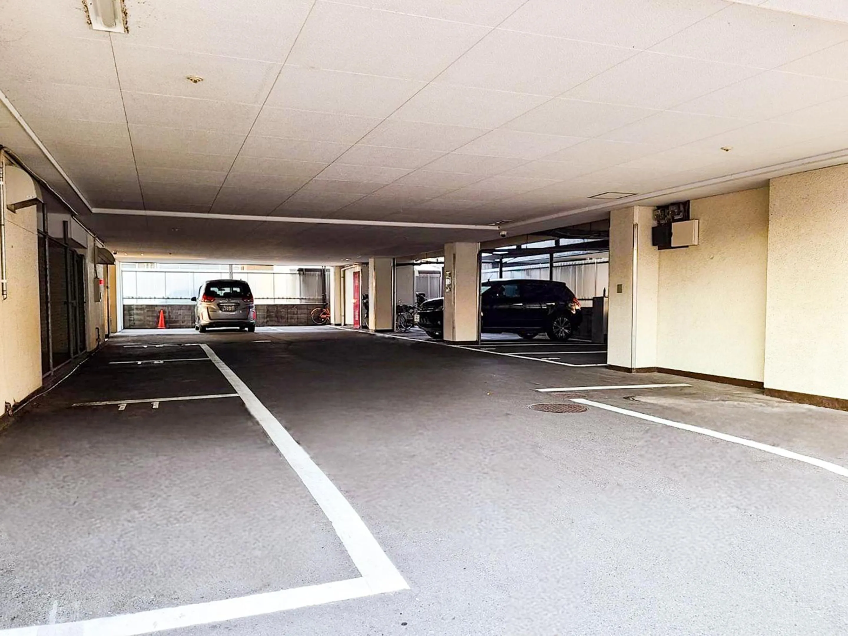 Parking in Weekly Hotel Kokura