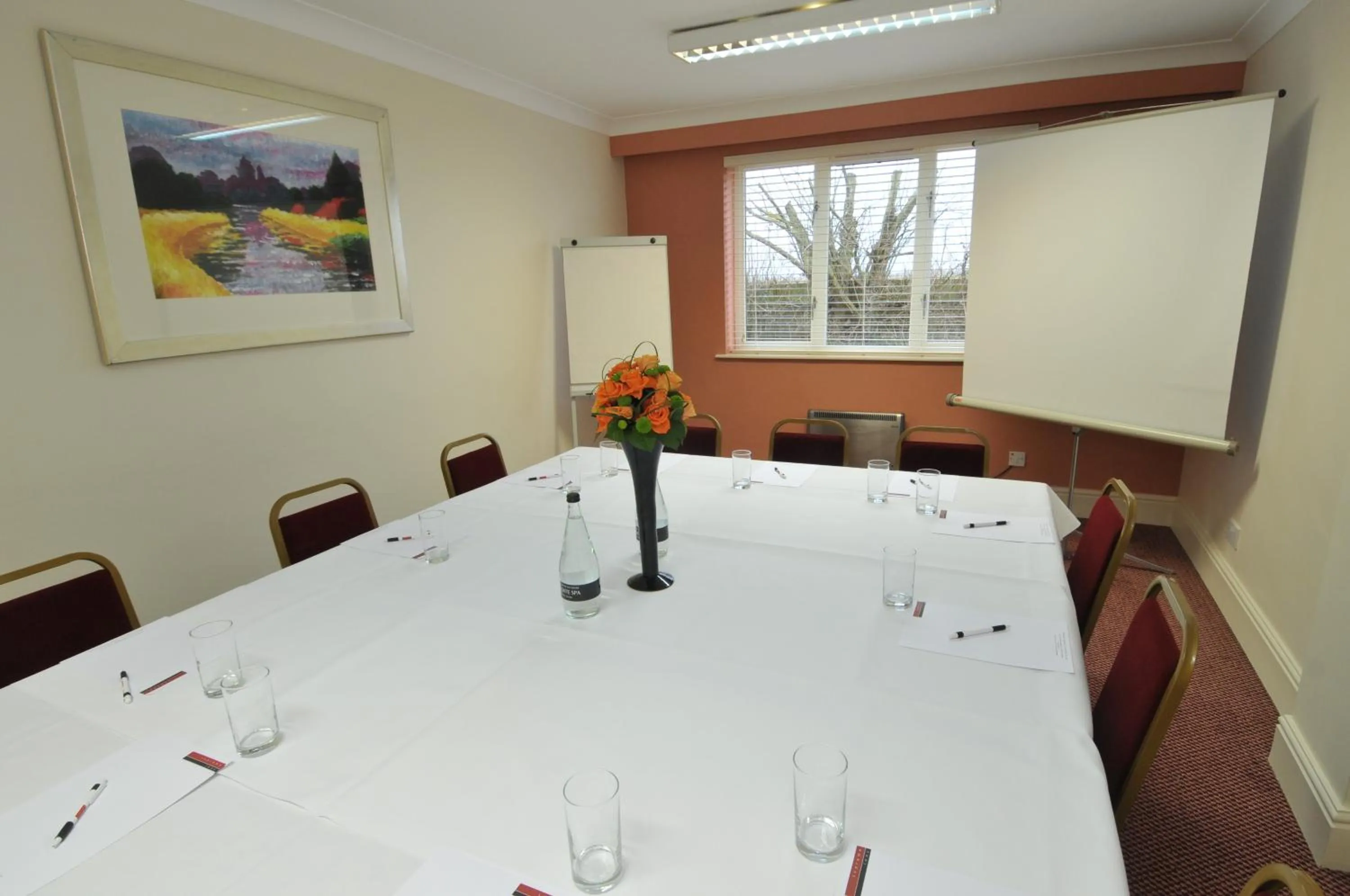 Business facilities in Supreme Inn Boston
