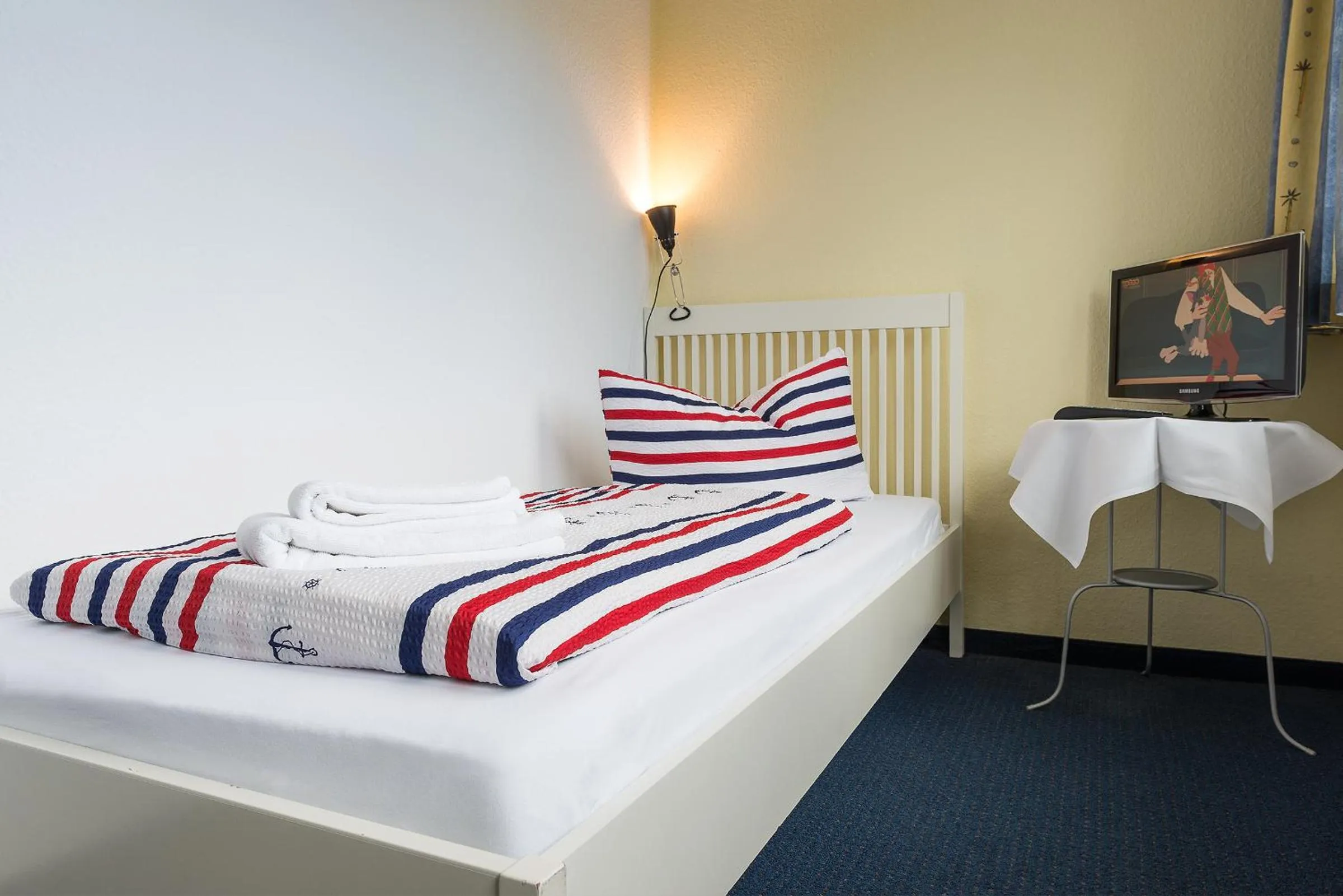 Bed in Hotel am Wind