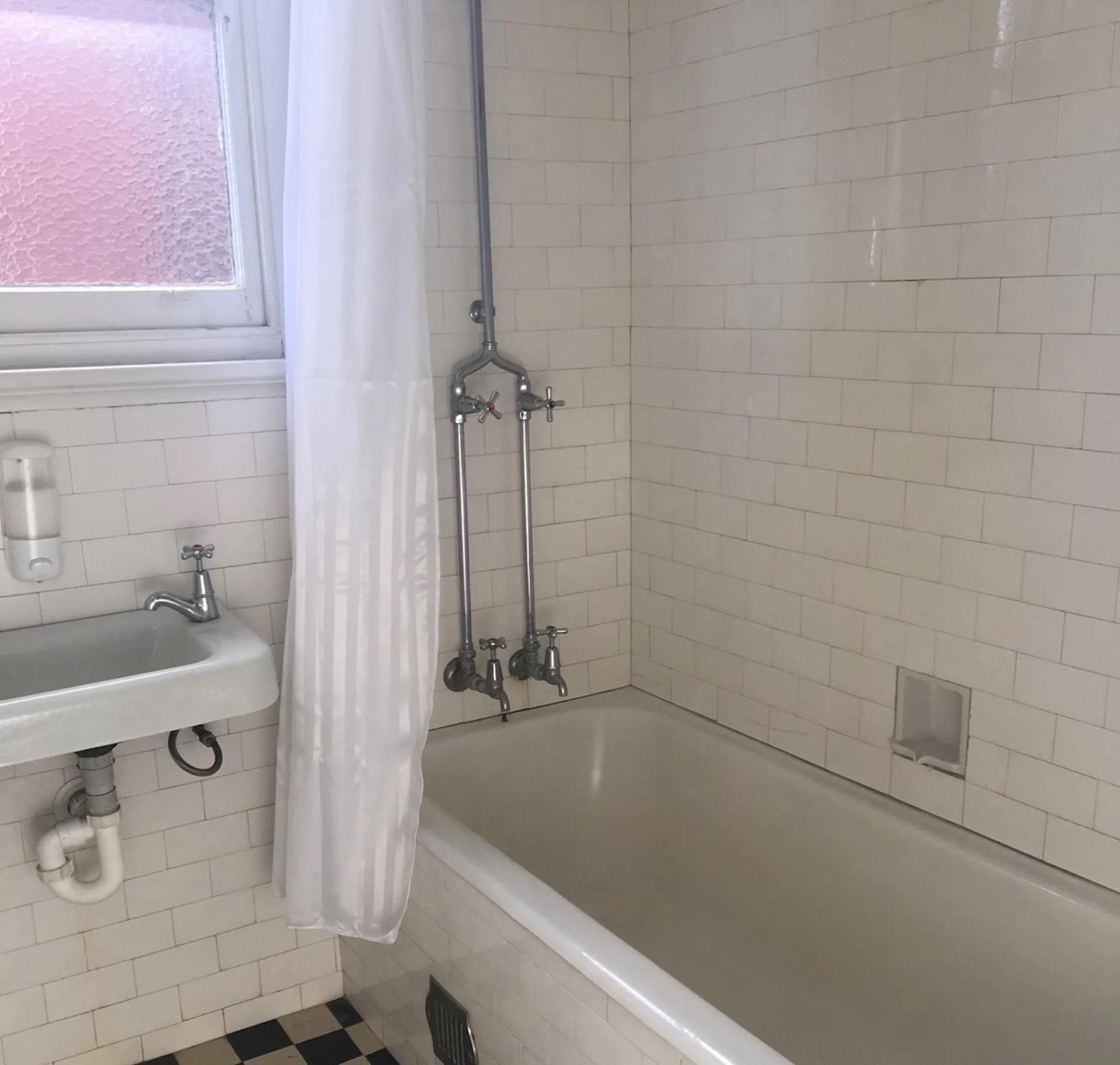 Bathroom in Swansea Hotel