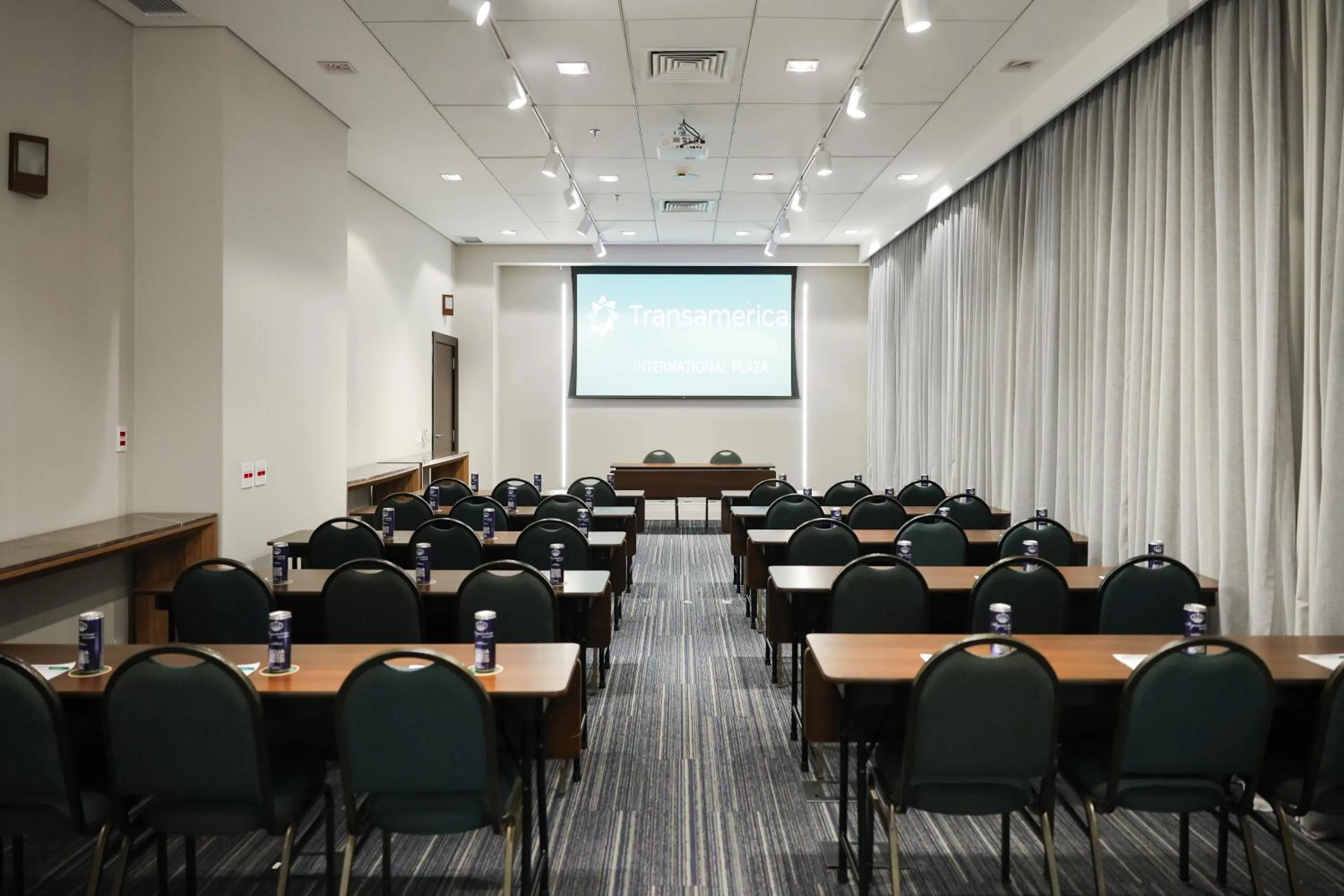 Meeting/conference room in Transamerica Prime International Plaza (Paulista)