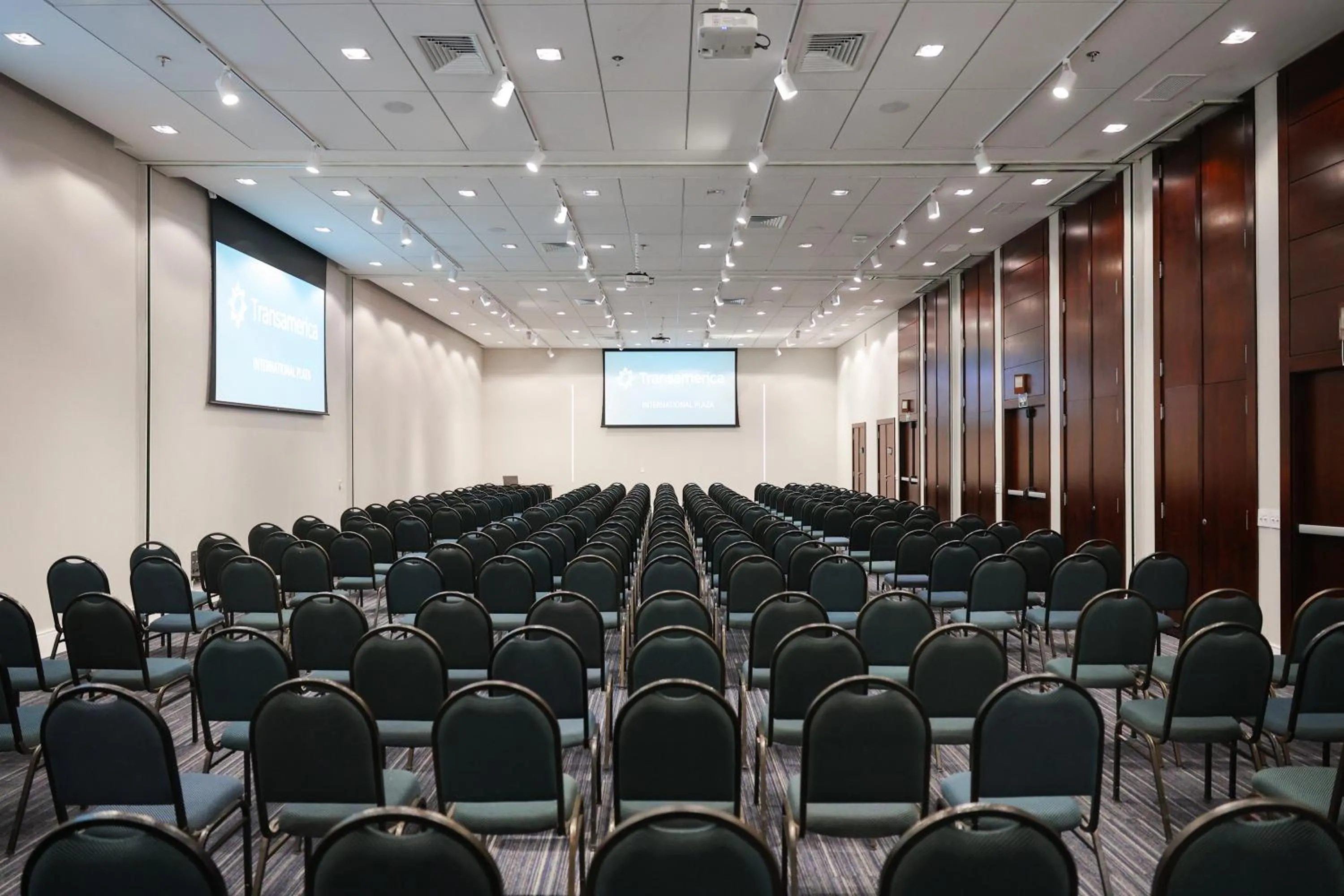 Meeting/conference room in Transamerica Prime International Plaza (Paulista)