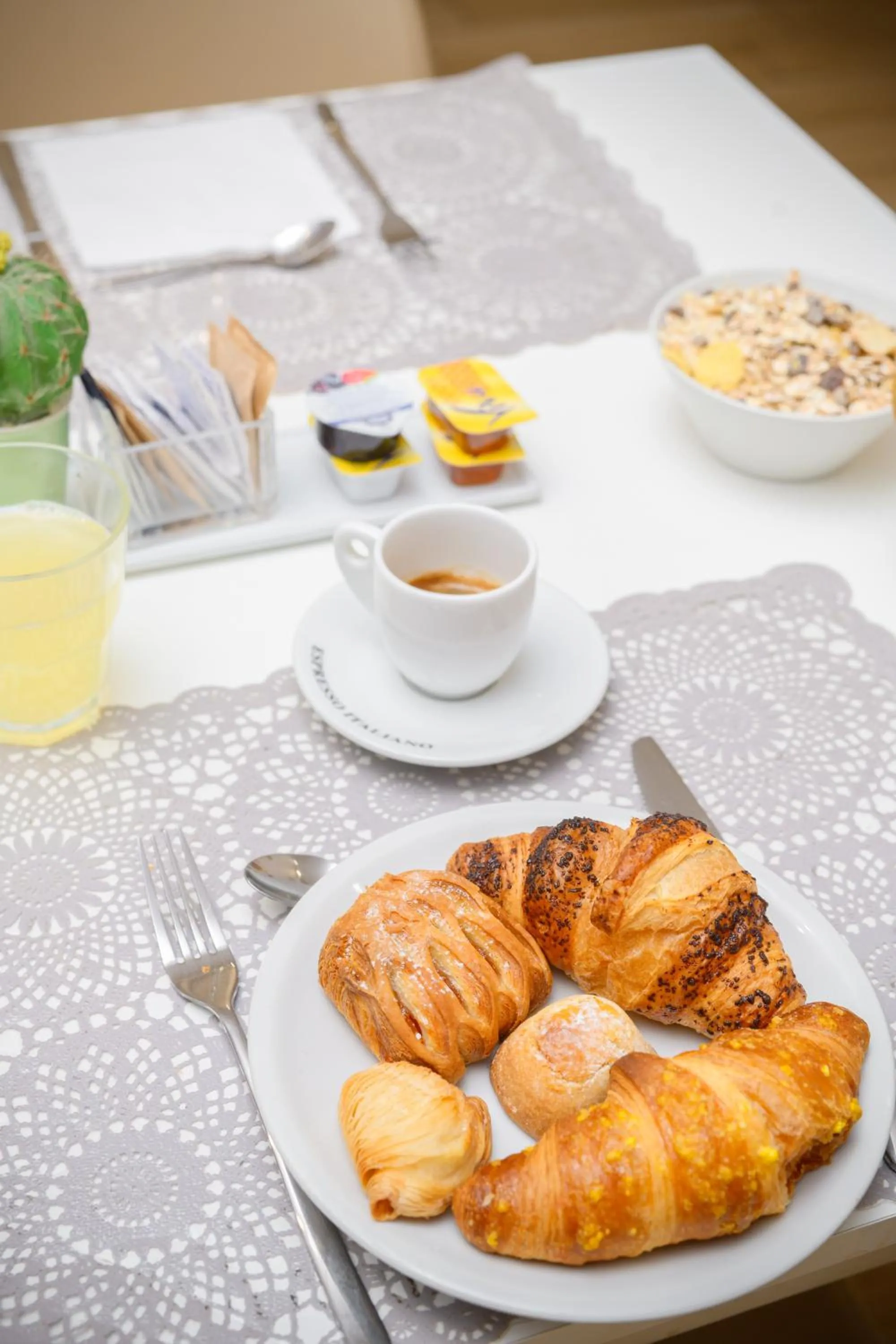 Breakfast in Hotel Bruman