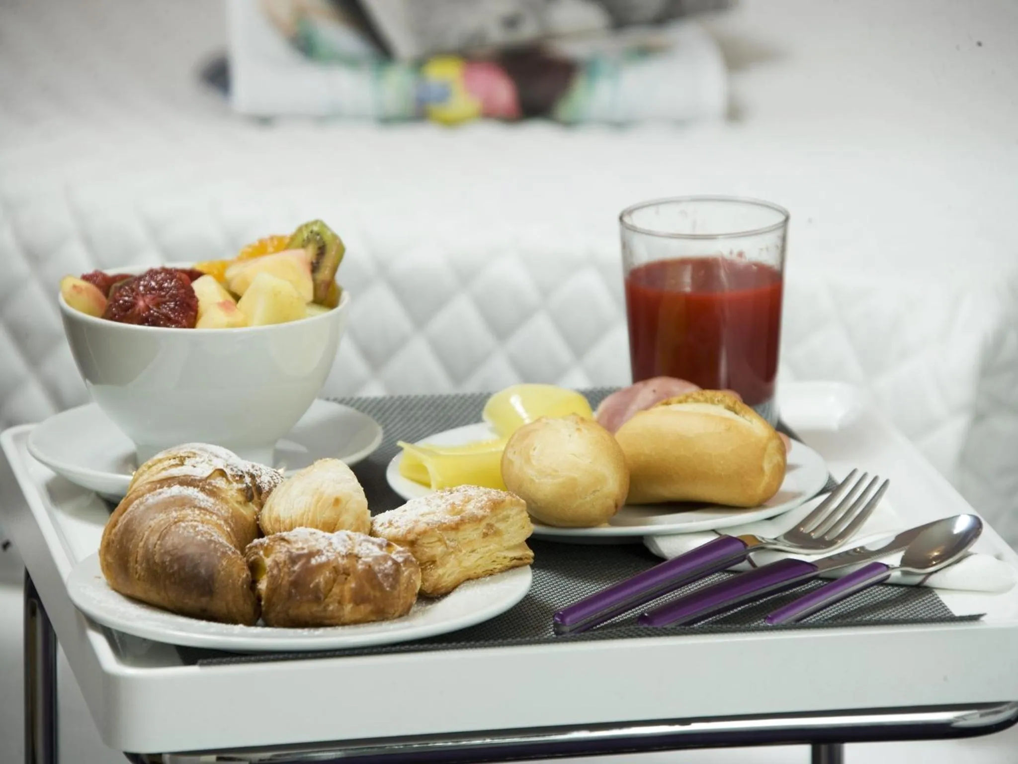 Food and drinks in Hotel Bruman