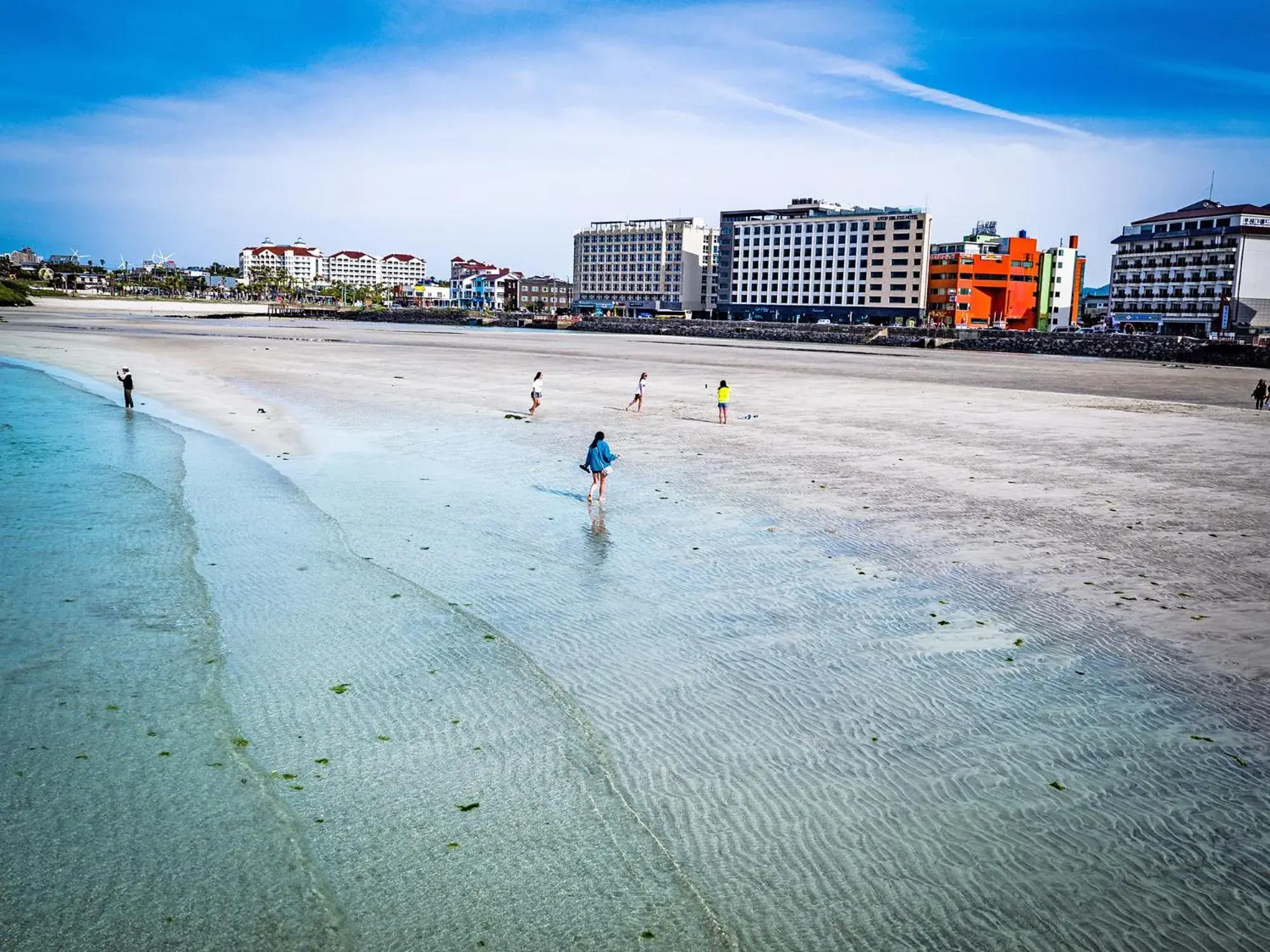 Facade/entrance in Utop Ubless Hotel Jeju Facade/entrance in Utop Ubless Hotel Jeju