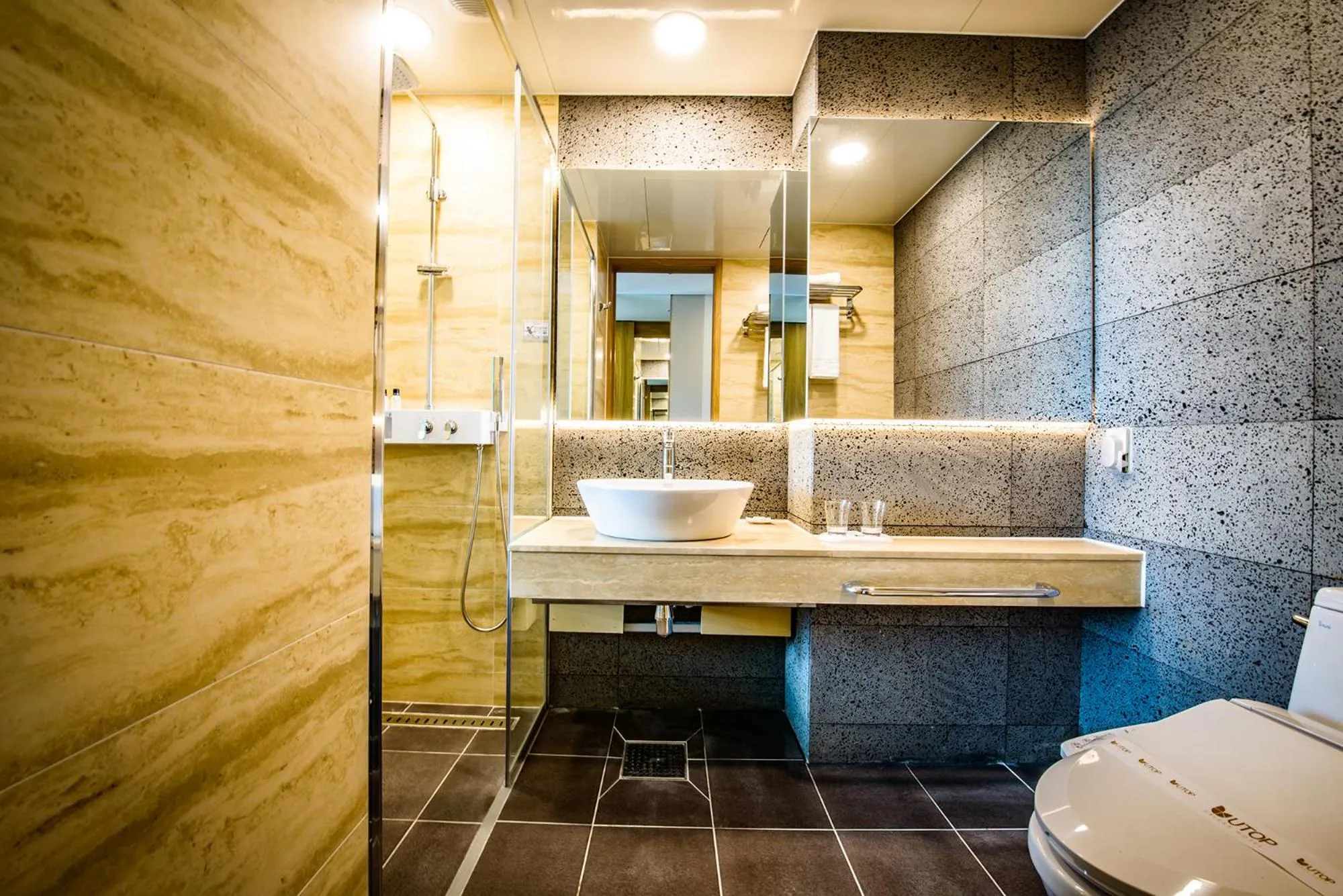 Bathroom in Utop Ubless Hotel Jeju