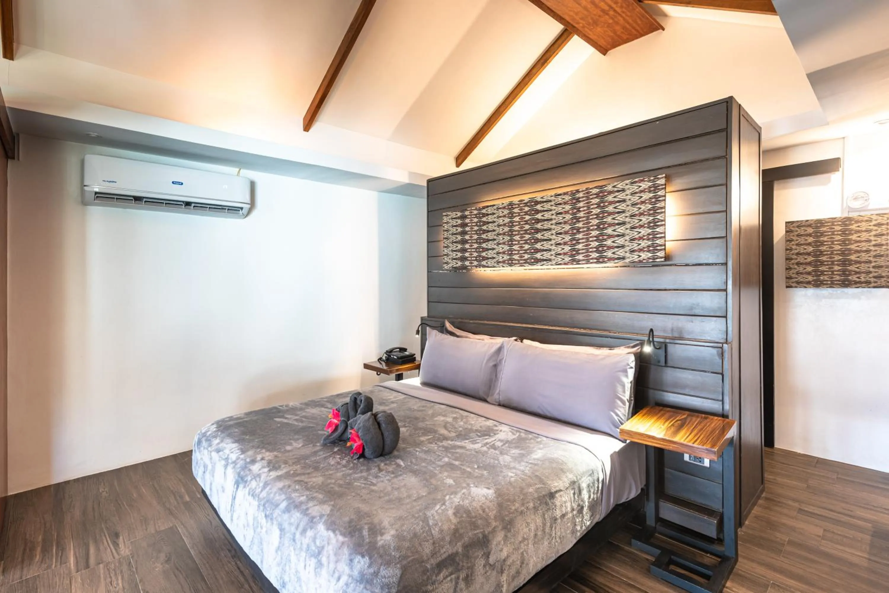 Bed in Siargao Island Villas