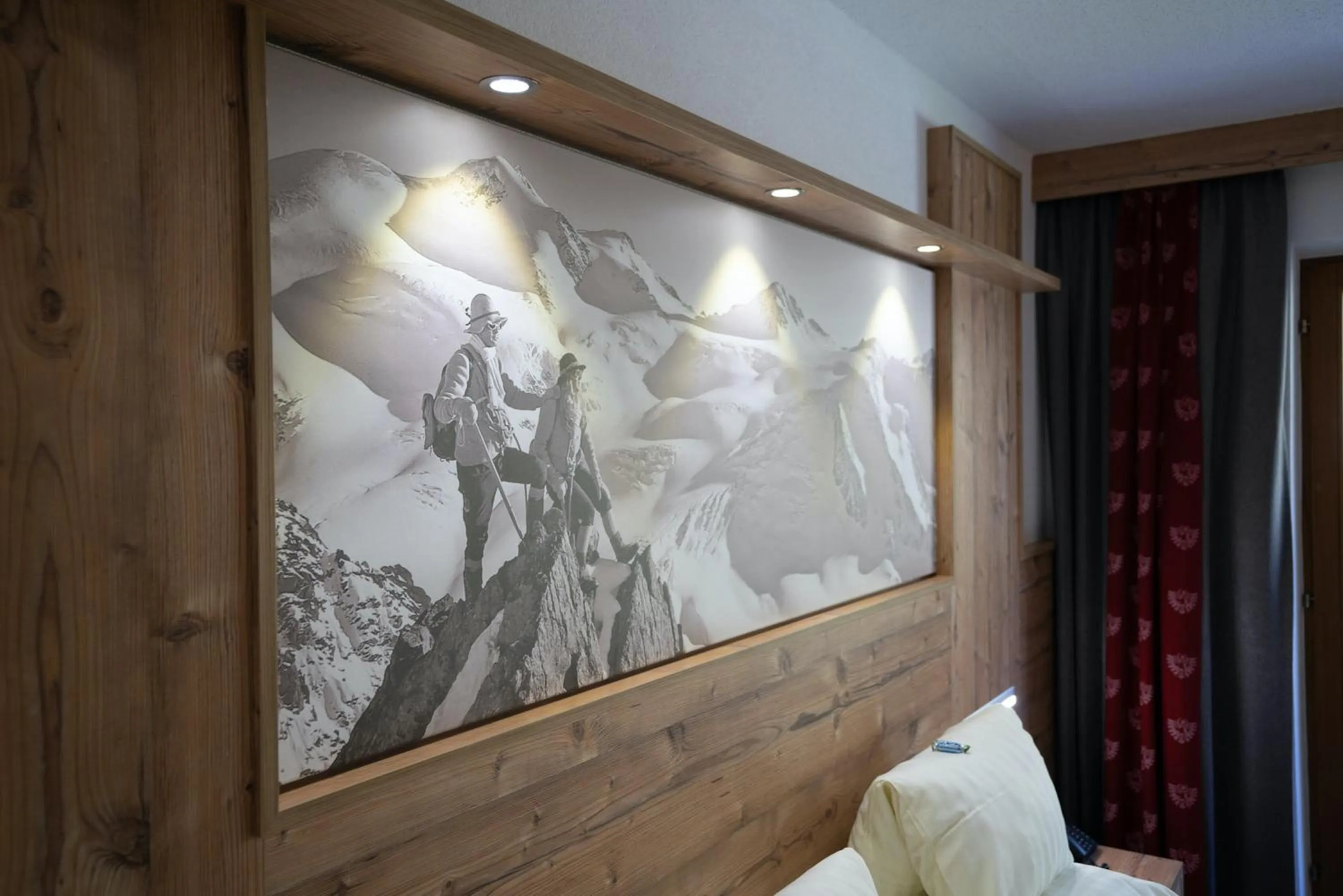 Photo of the whole room in Hotel Gundolf