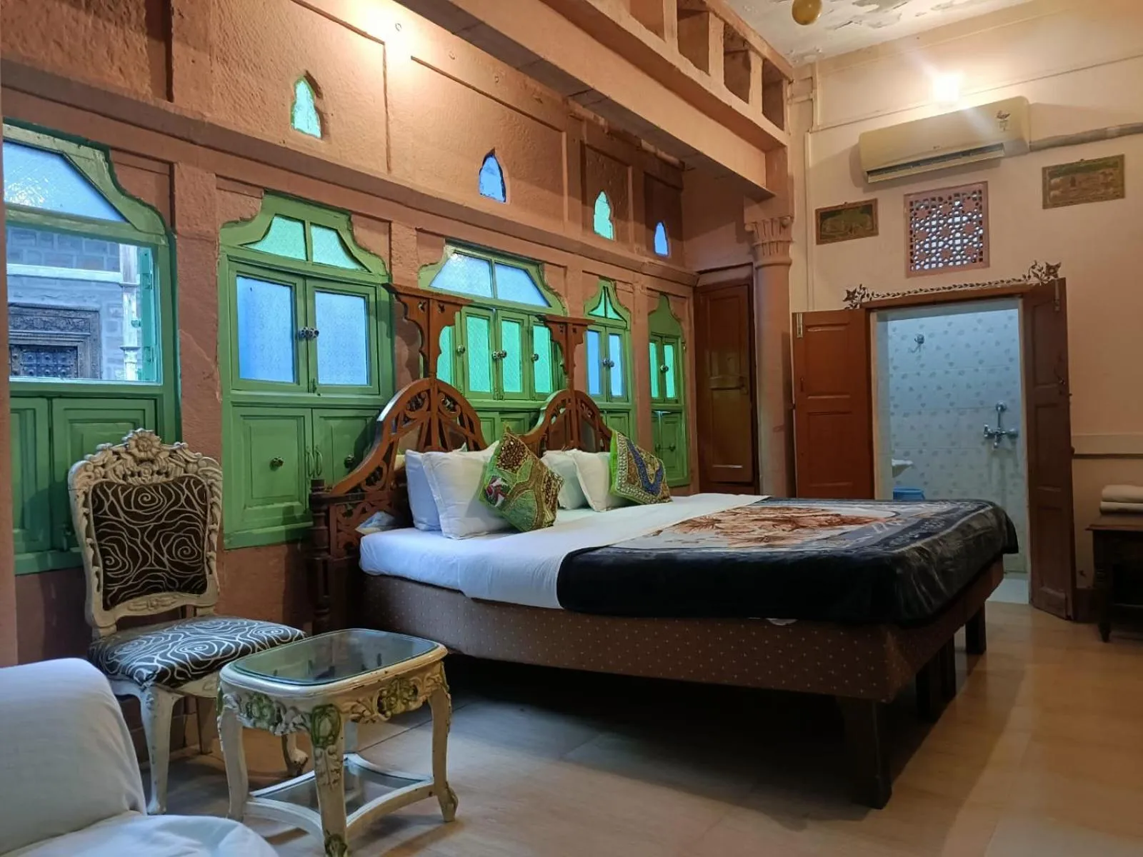 Bedroom in Heritage Gouri Haveli