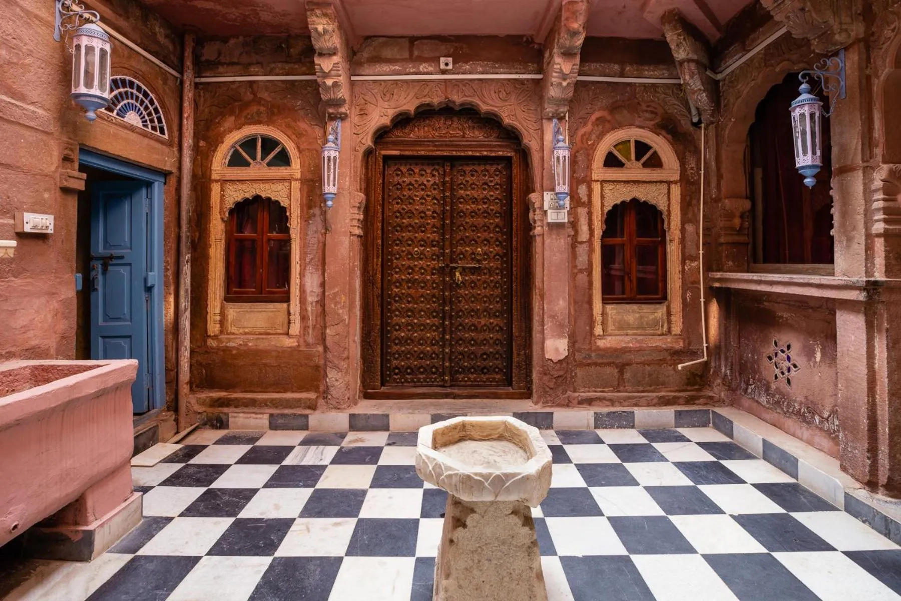 Inner courtyard view in Heritage Gouri Haveli