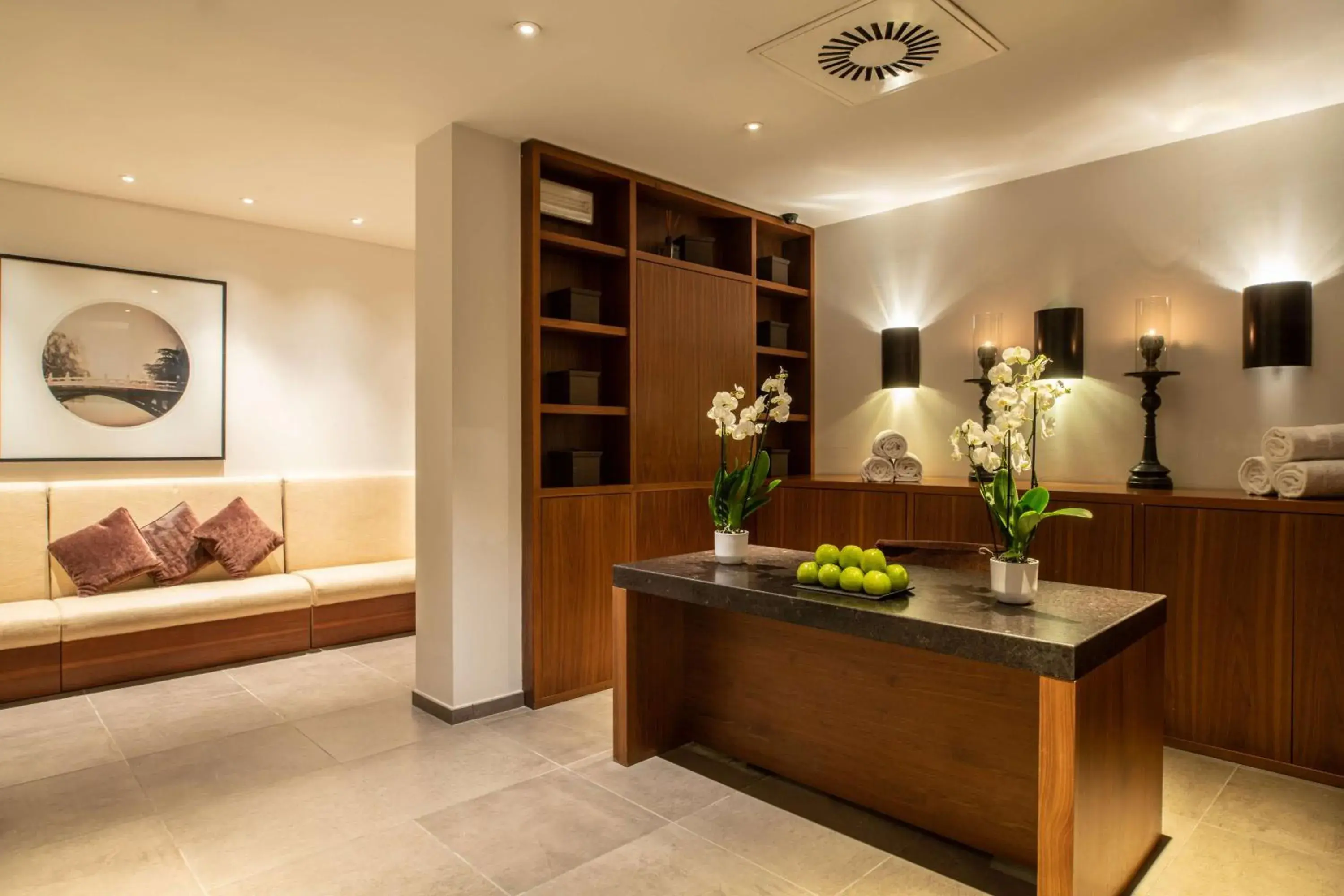 Spa and wellness centre/facilities in Radisson Blu Hotel Milan Spa and wellness centre/facilities in Radisson Blu Hotel Milan