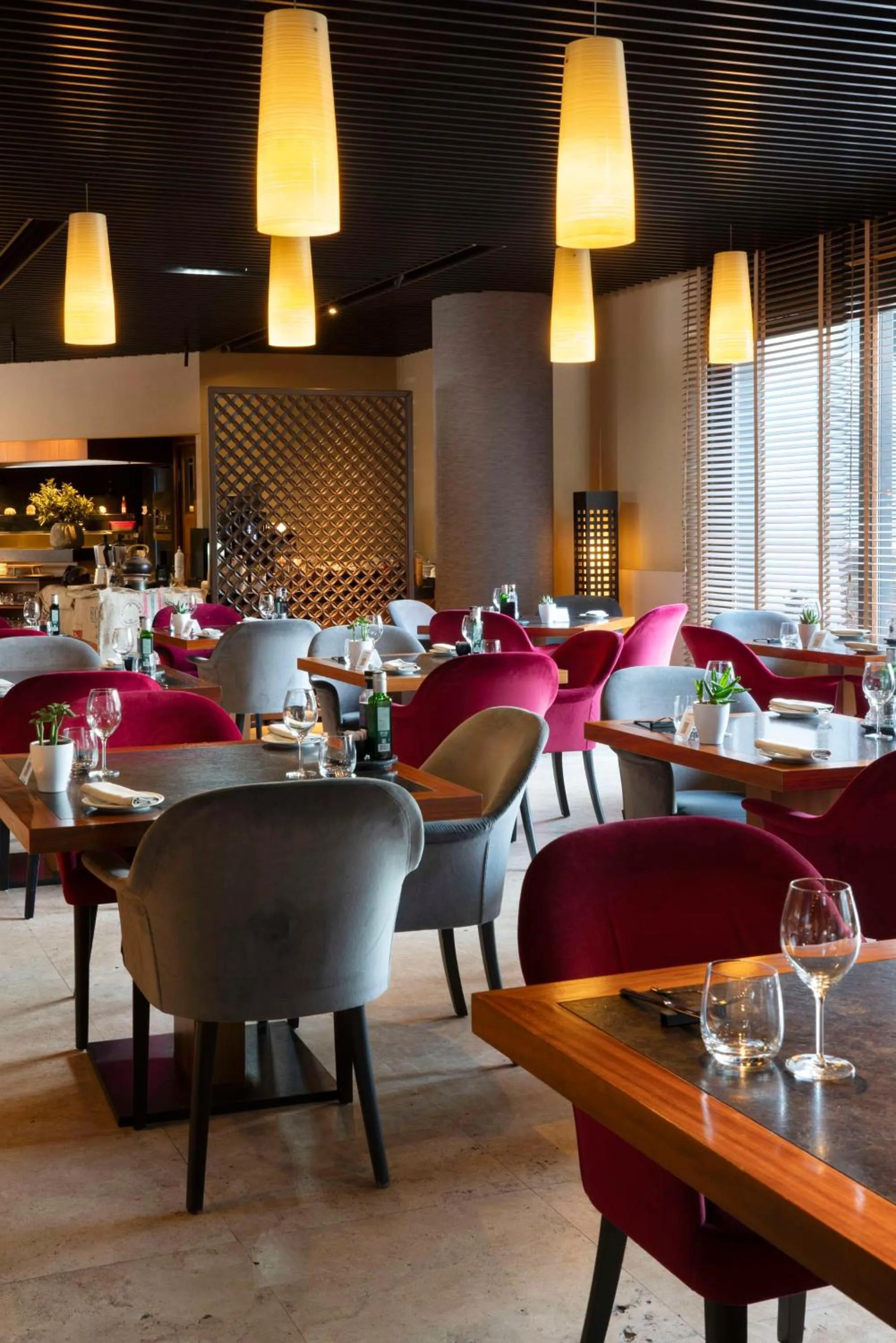 Restaurant/places to eat in Radisson Blu Hotel Milan