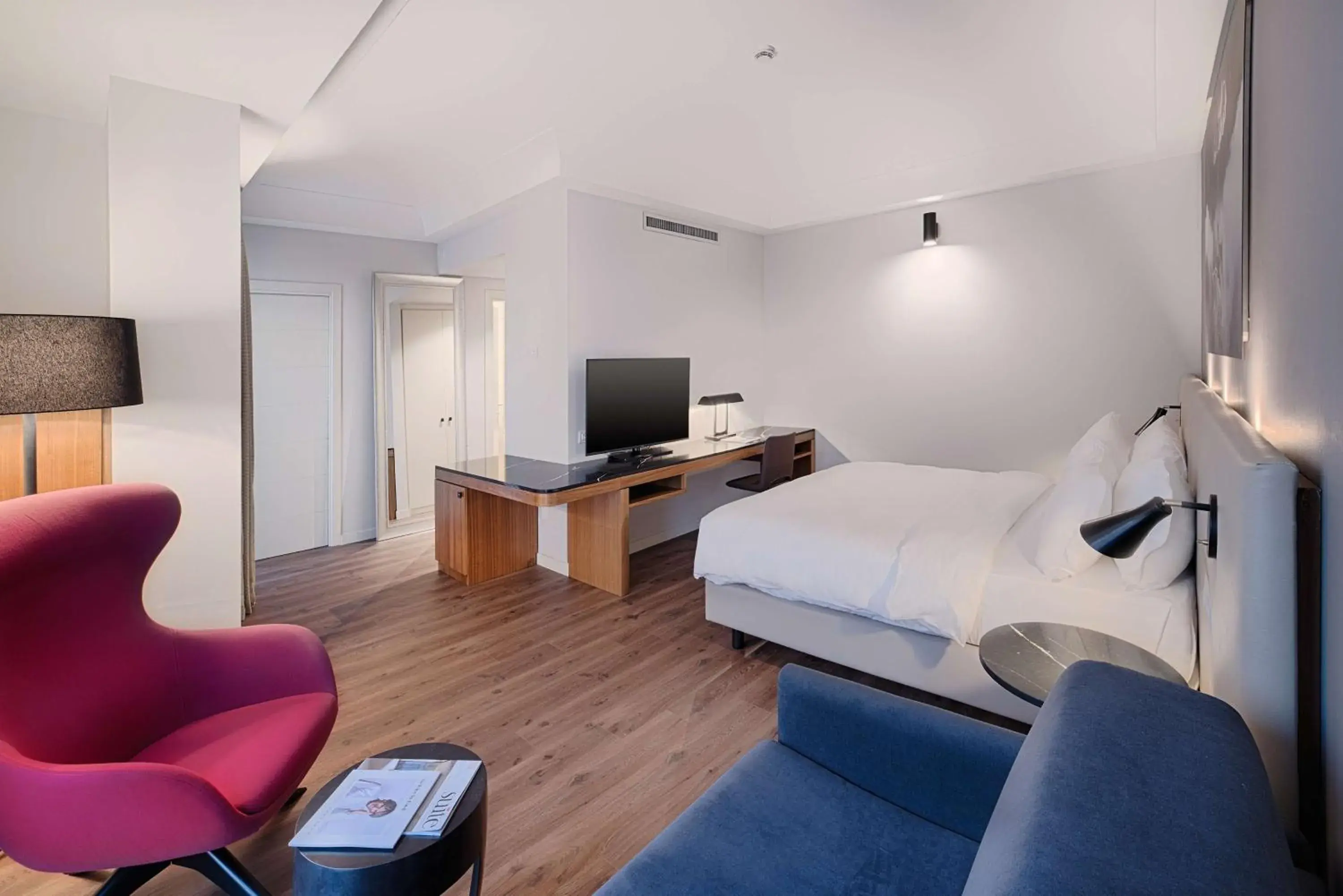 Photo of the whole room, Bed in Radisson Blu Hotel Milan Photo of the whole room, Bed in Radisson Blu Hotel Milan