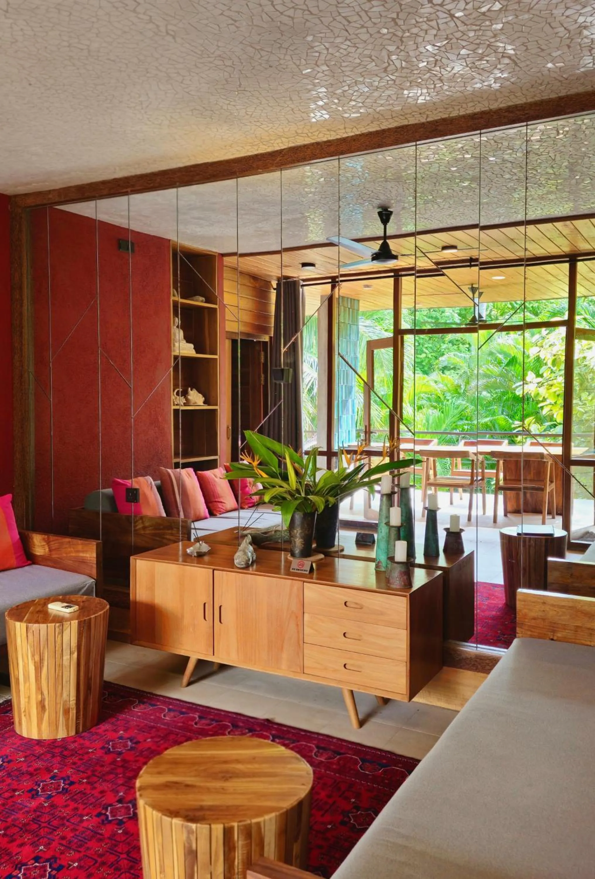 Living room in Lankavatara Ocean Retreat & Spa