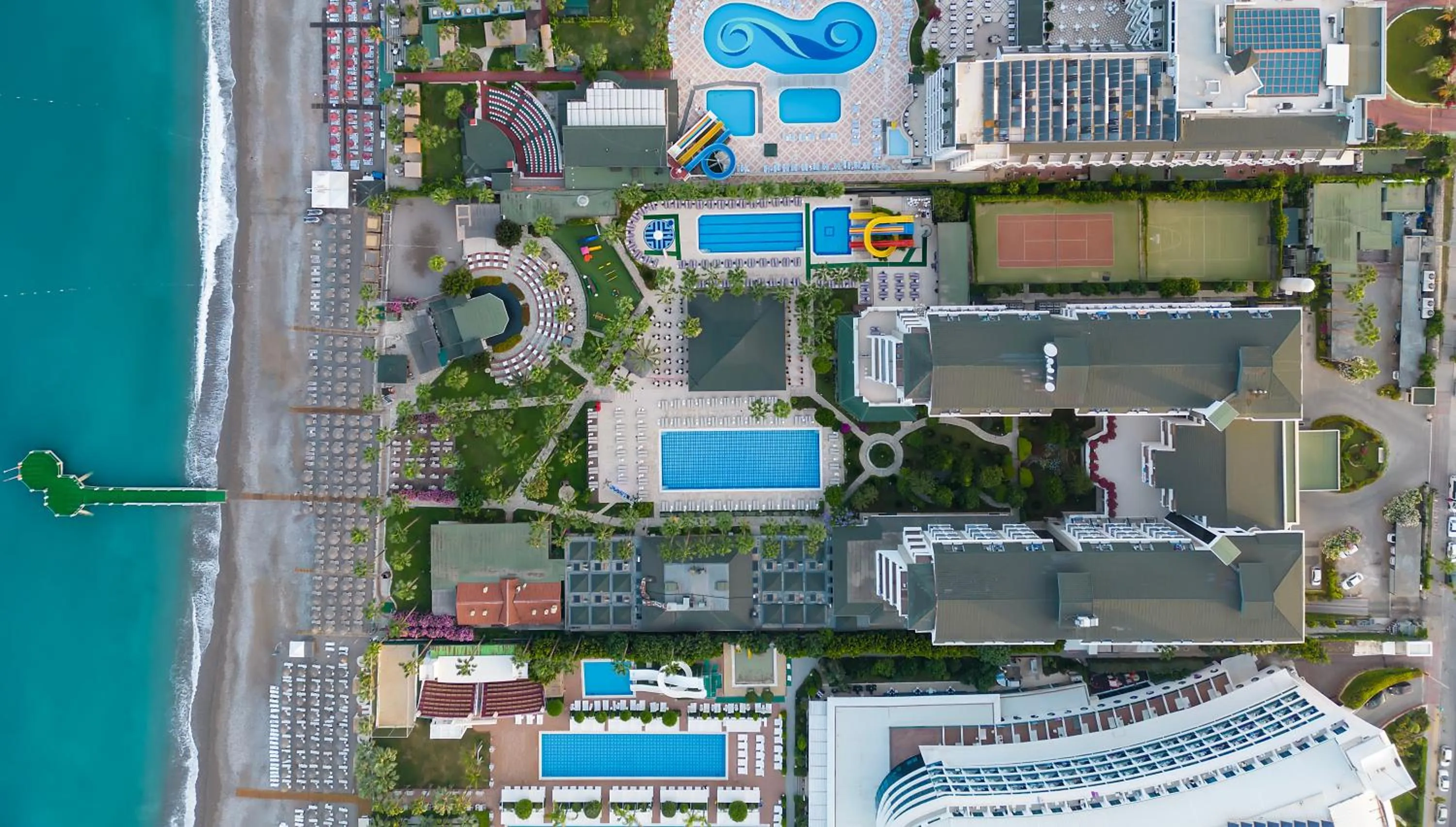 Property building in Meryan Hotel - Ultra All Inclusive