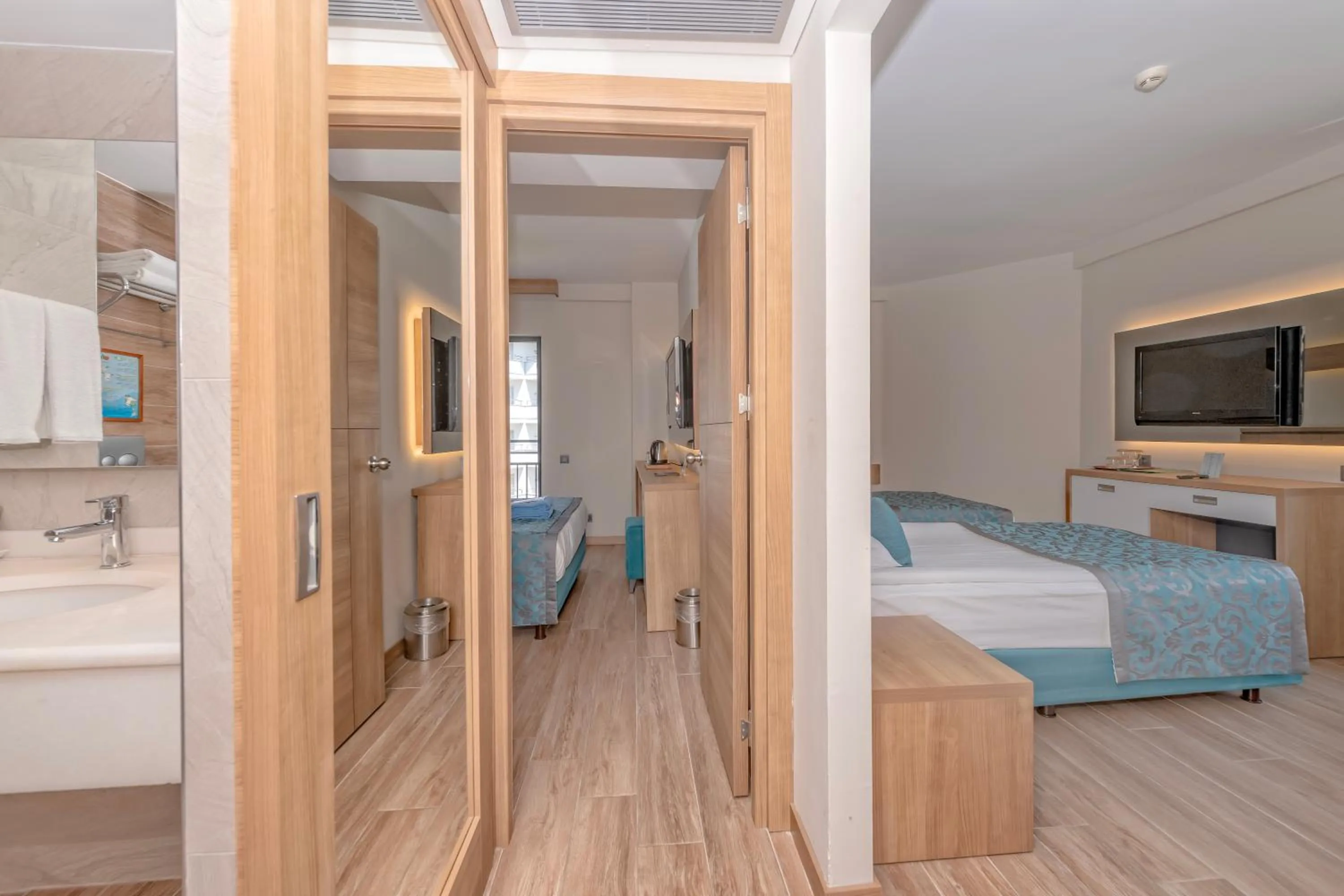 Bed in Meryan Hotel - Ultra All Inclusive