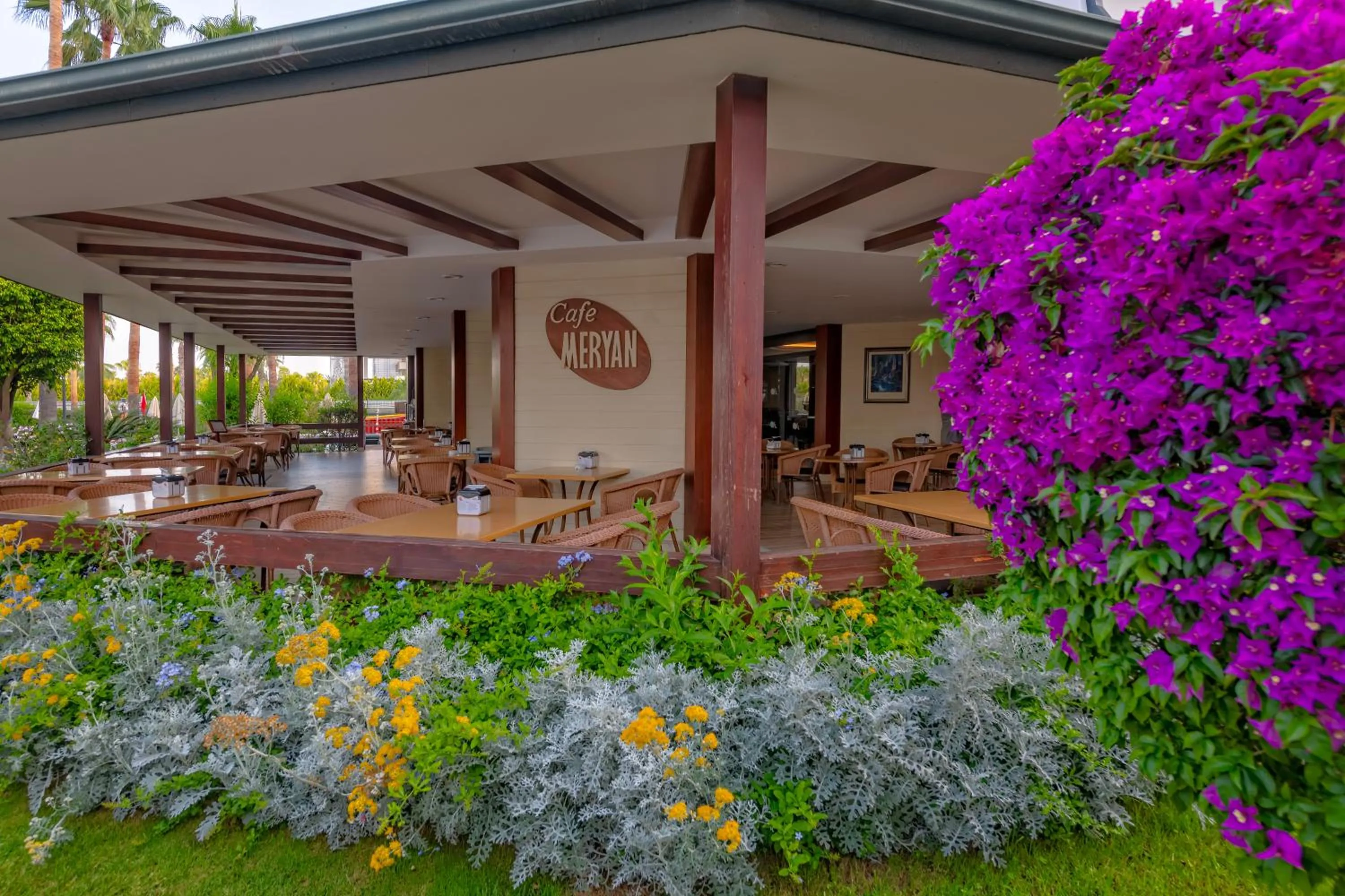 Garden in Meryan Hotel - Ultra All Inclusive