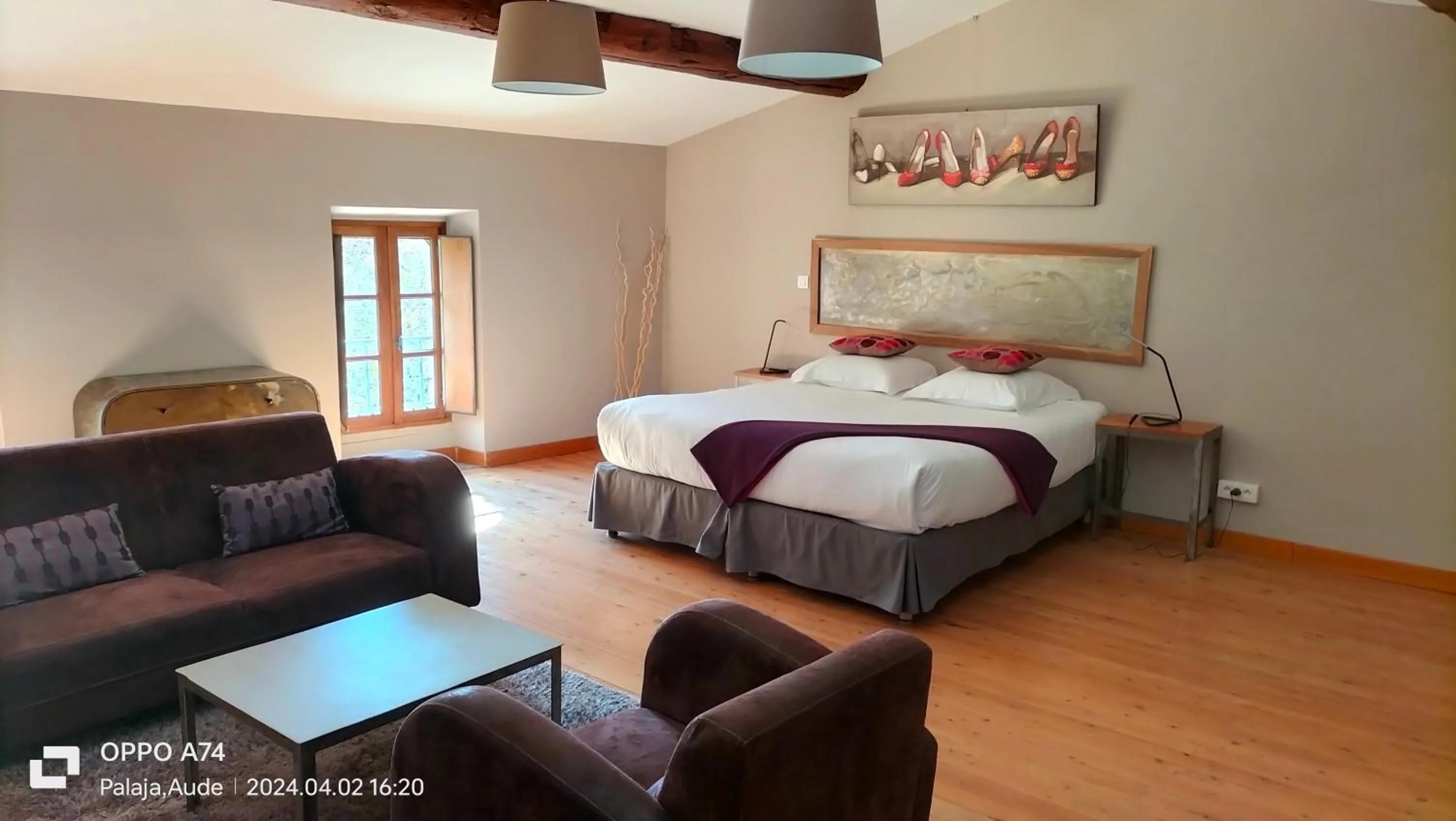 Bed in Logis Hôtel Château De Palaja